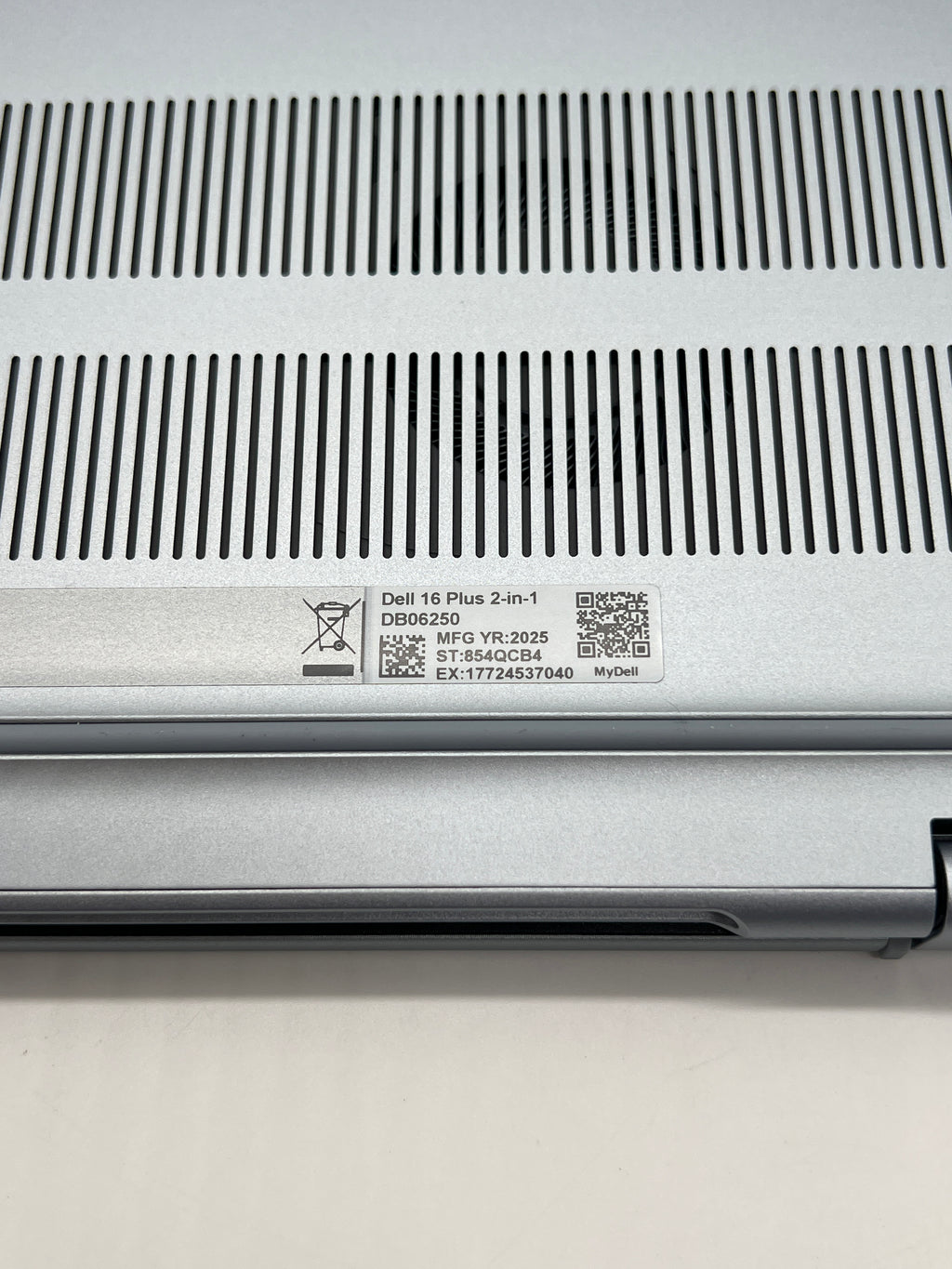 Dell 16 Plus DB06250 2-in-1 Ultra 7 16GB RAM 1TB SSD