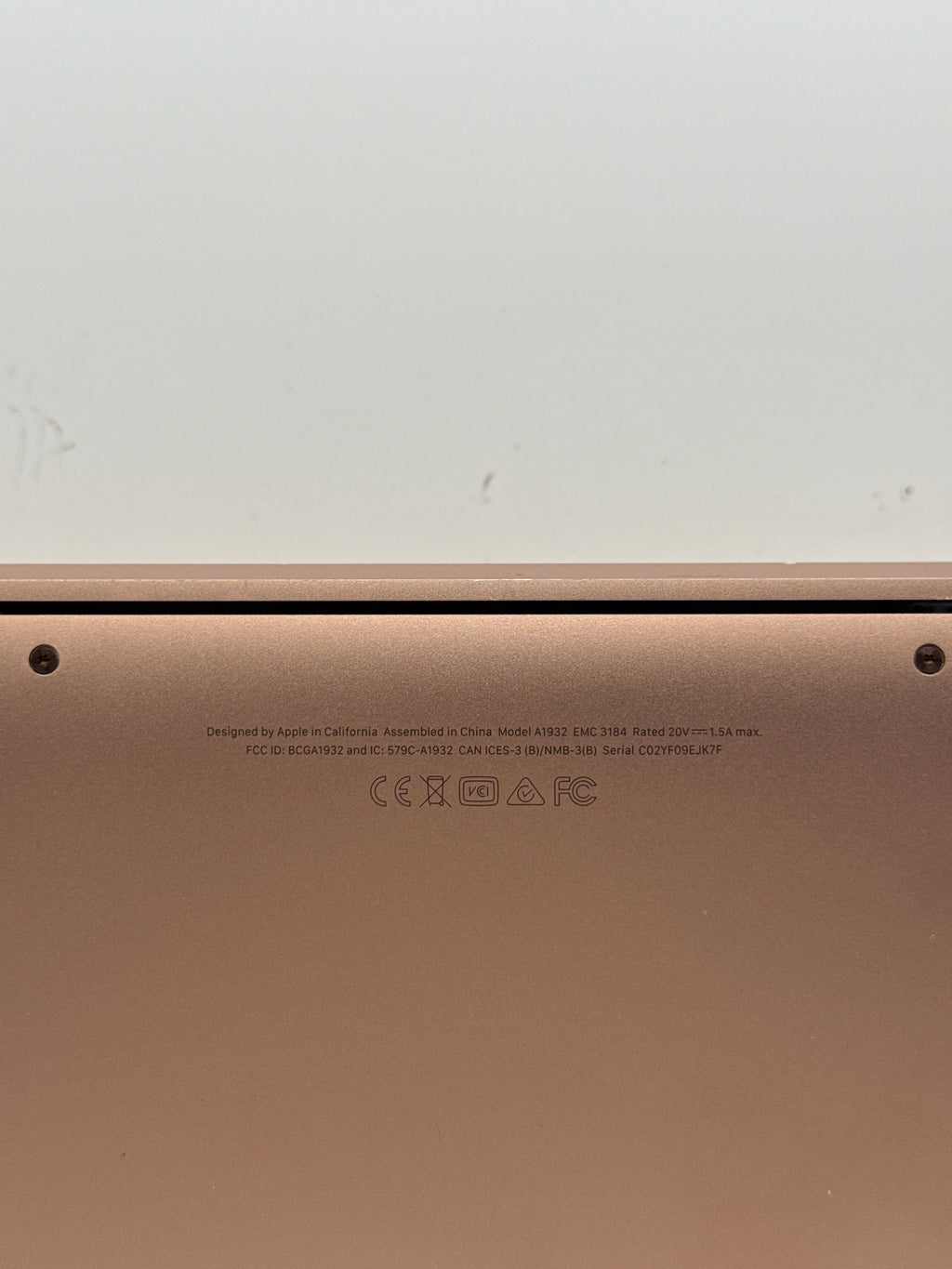 Apple MacBook Air 13" A1932 Core i5 8GB RAM 128GB SSD Black - READ