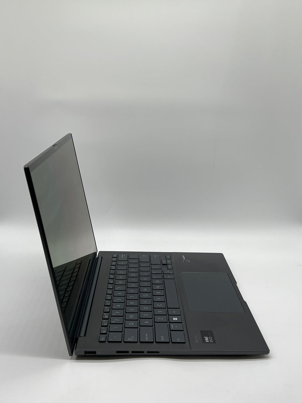 Asus ZenBook 14 Q425M OLED Ultra 7 155H 16GB RAM 1TB SSD