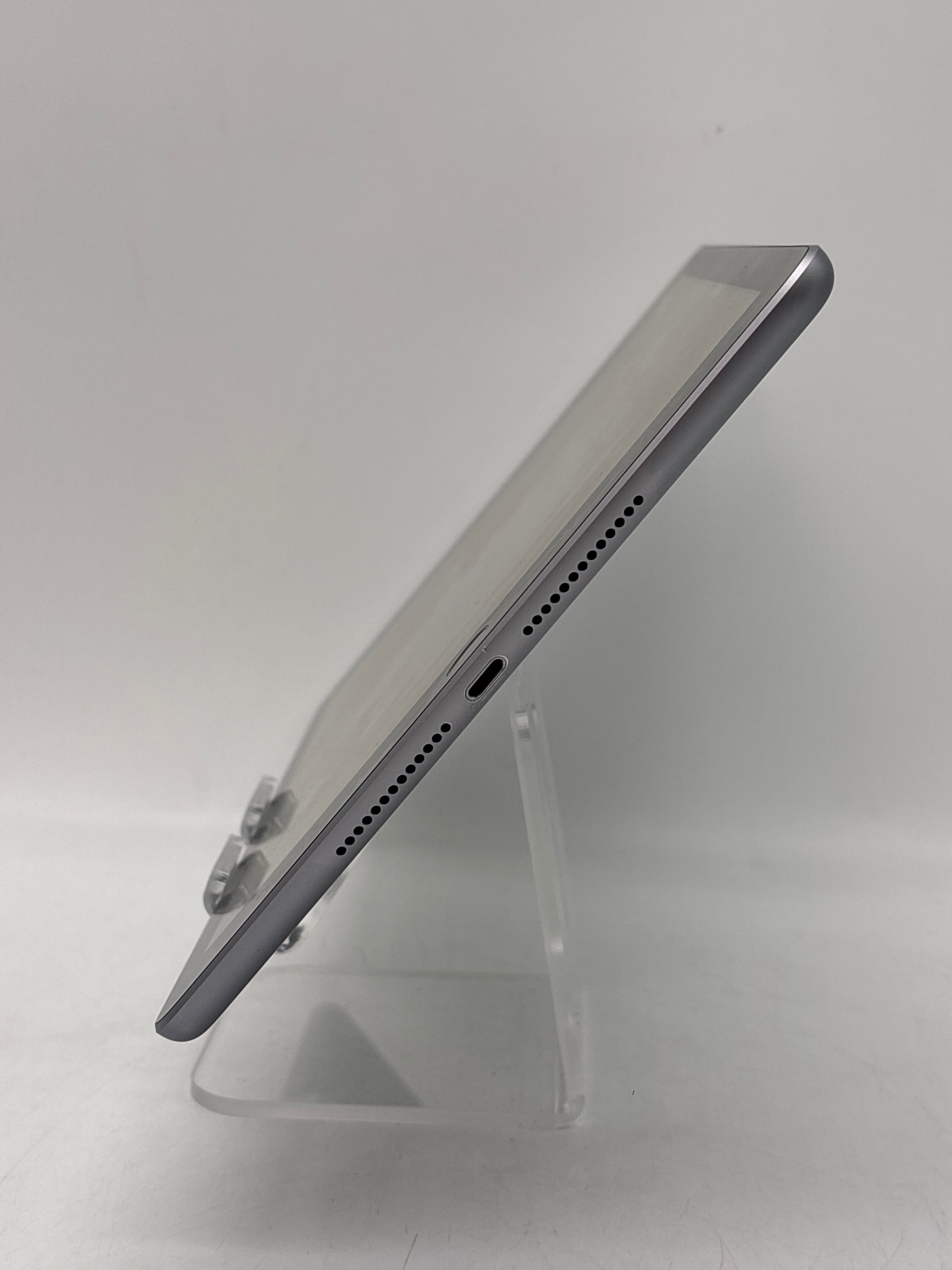 Apple iPad 6th Gen A1893 128GB Wi-Fi - Used