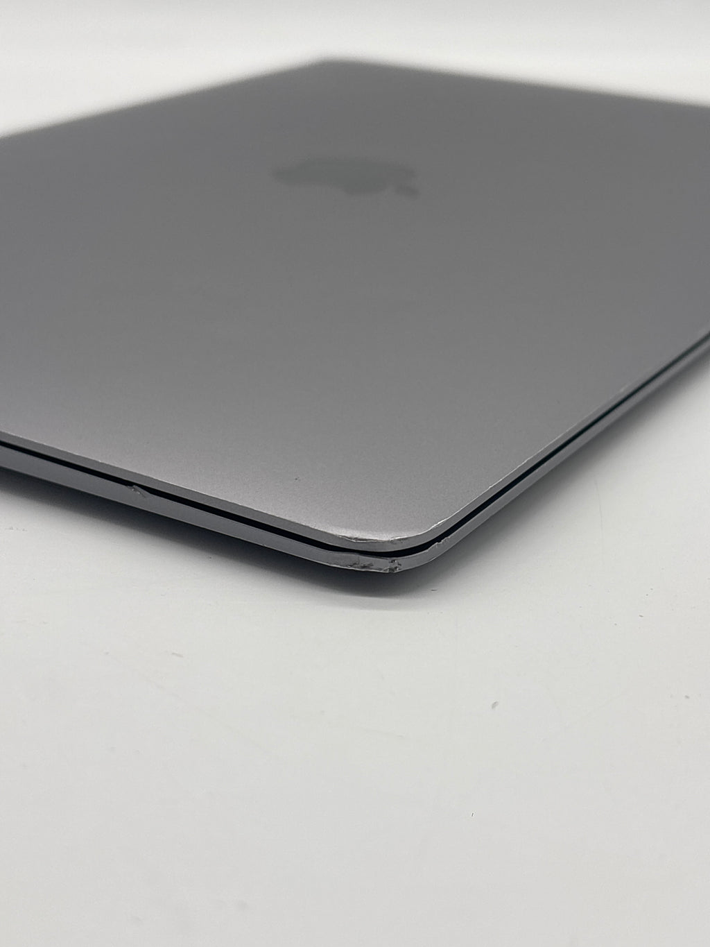 Apple MacBook Air 13.3" A2179 2020 i3 8GB RAM 128GB SSD - For Parts (No OS)