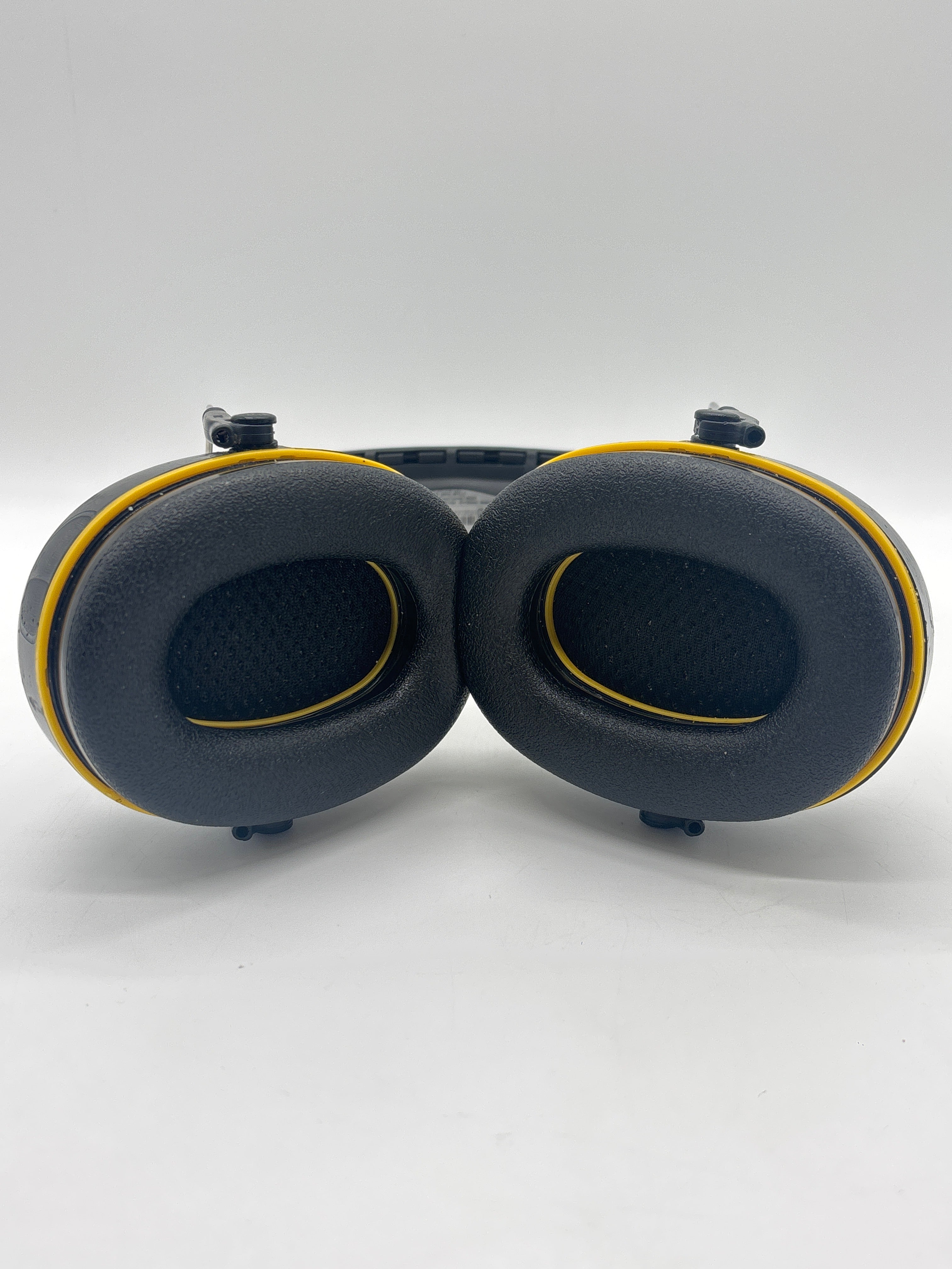 3M Worktunes Connect Wireless Bluetooth Headphones