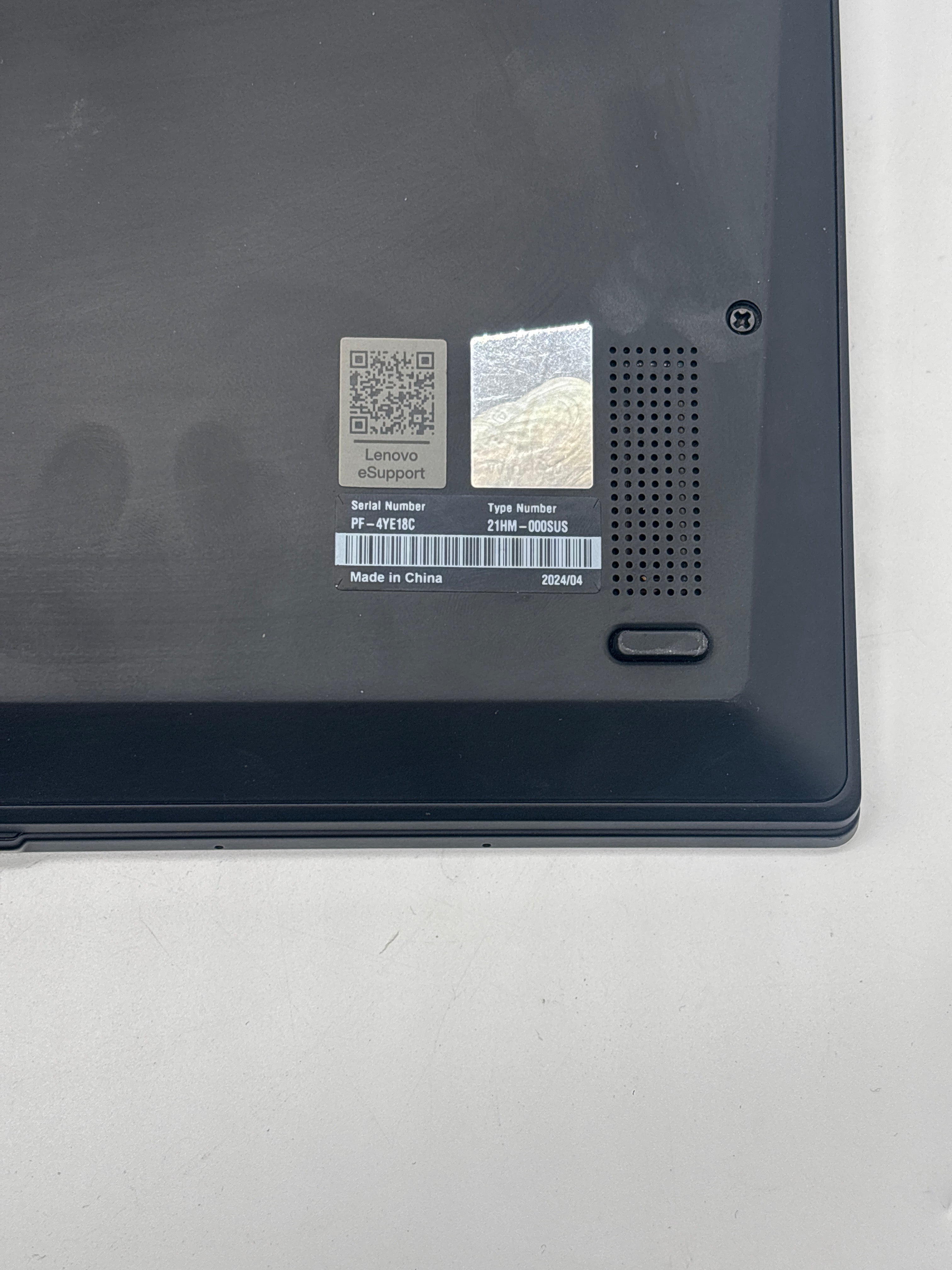 Lenovo ThinkPad X1 Carbon Gen 11 14 FHD+ Touch i7-1365U 32GB 512GB SSD - Used