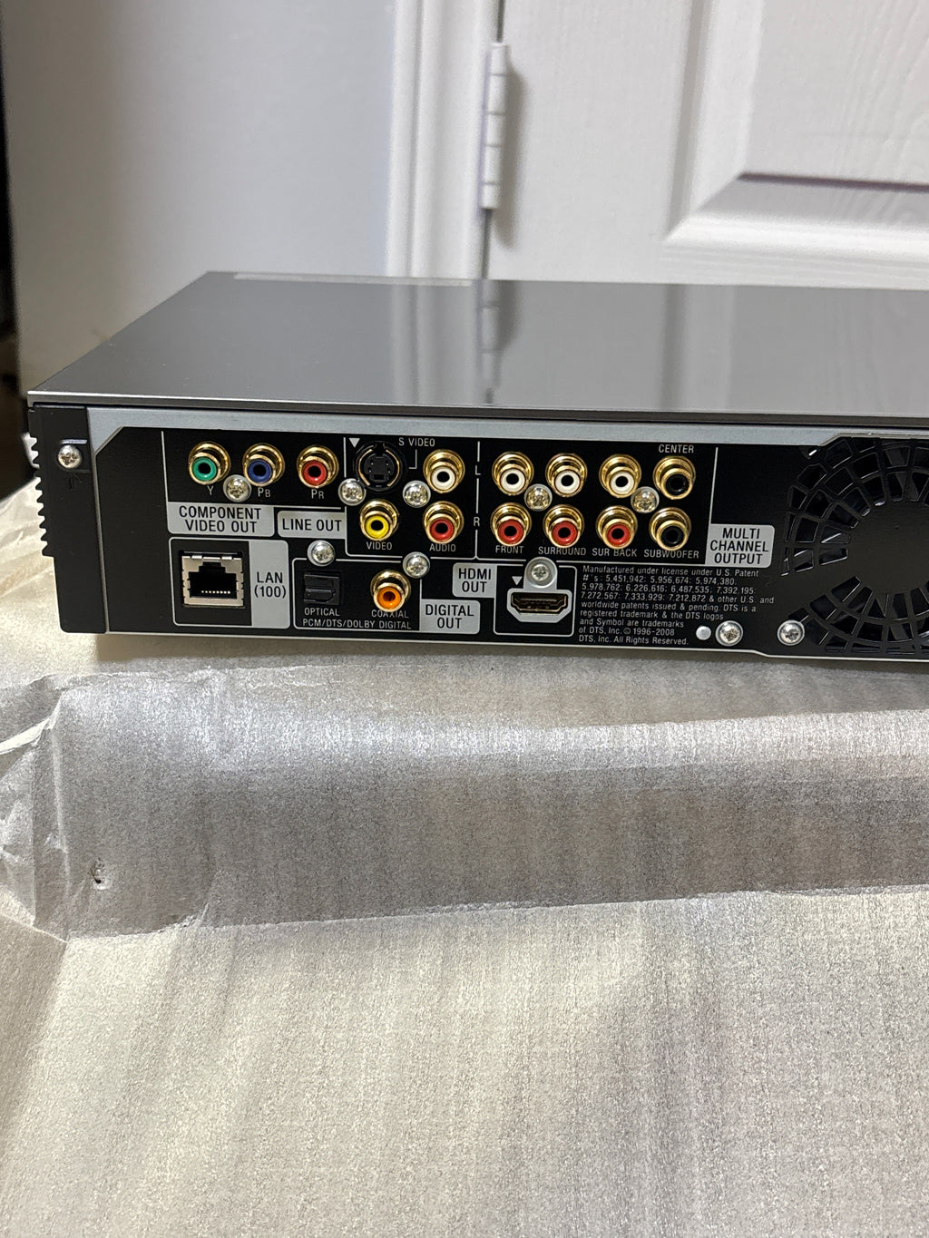 Sony BDP-S1000es Blu-ray Disk DVD Player - New In Box