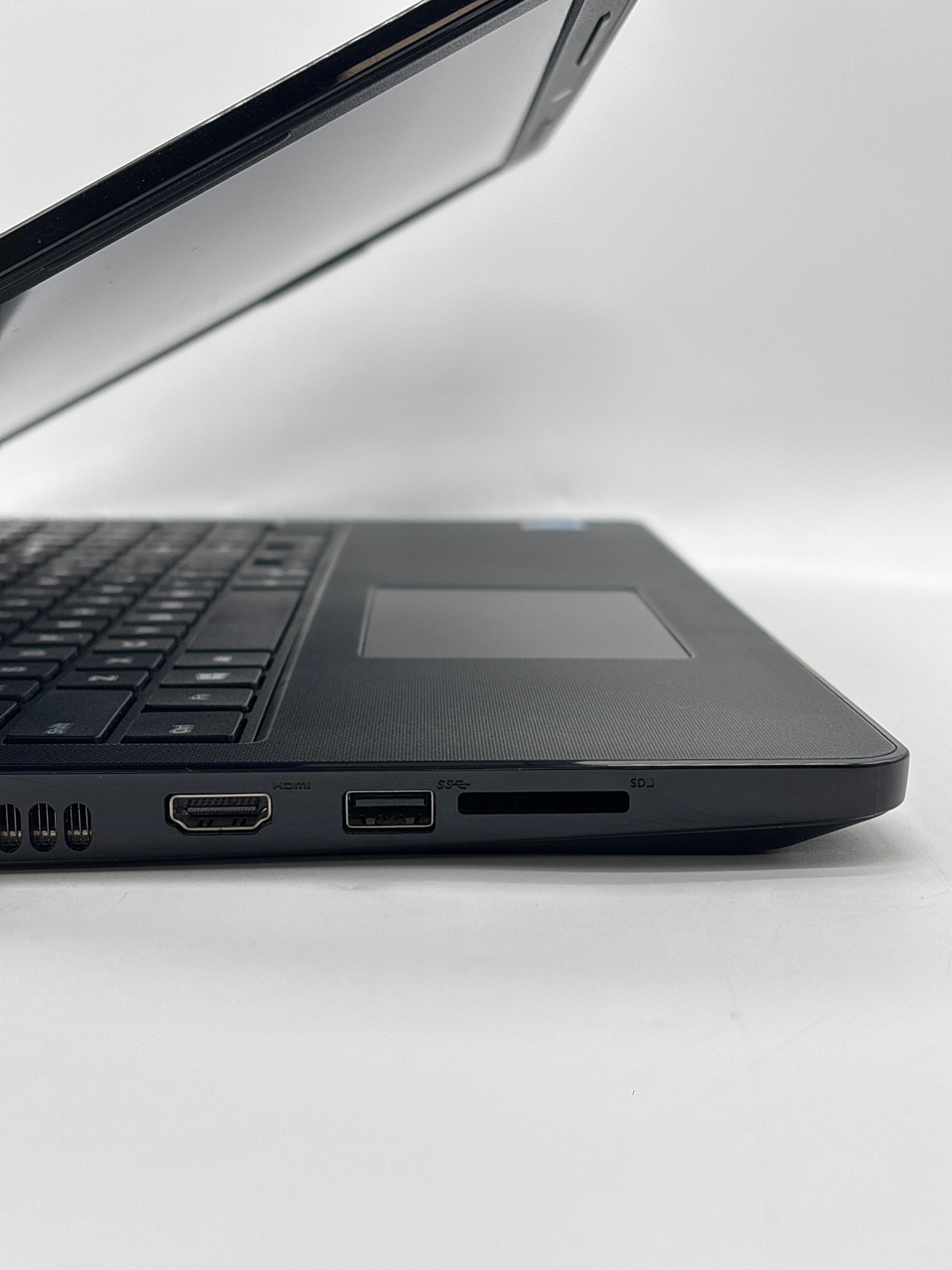 Dell Inspiron 3558 15.6" i3-5015U 4GB RAM 1TB HDD