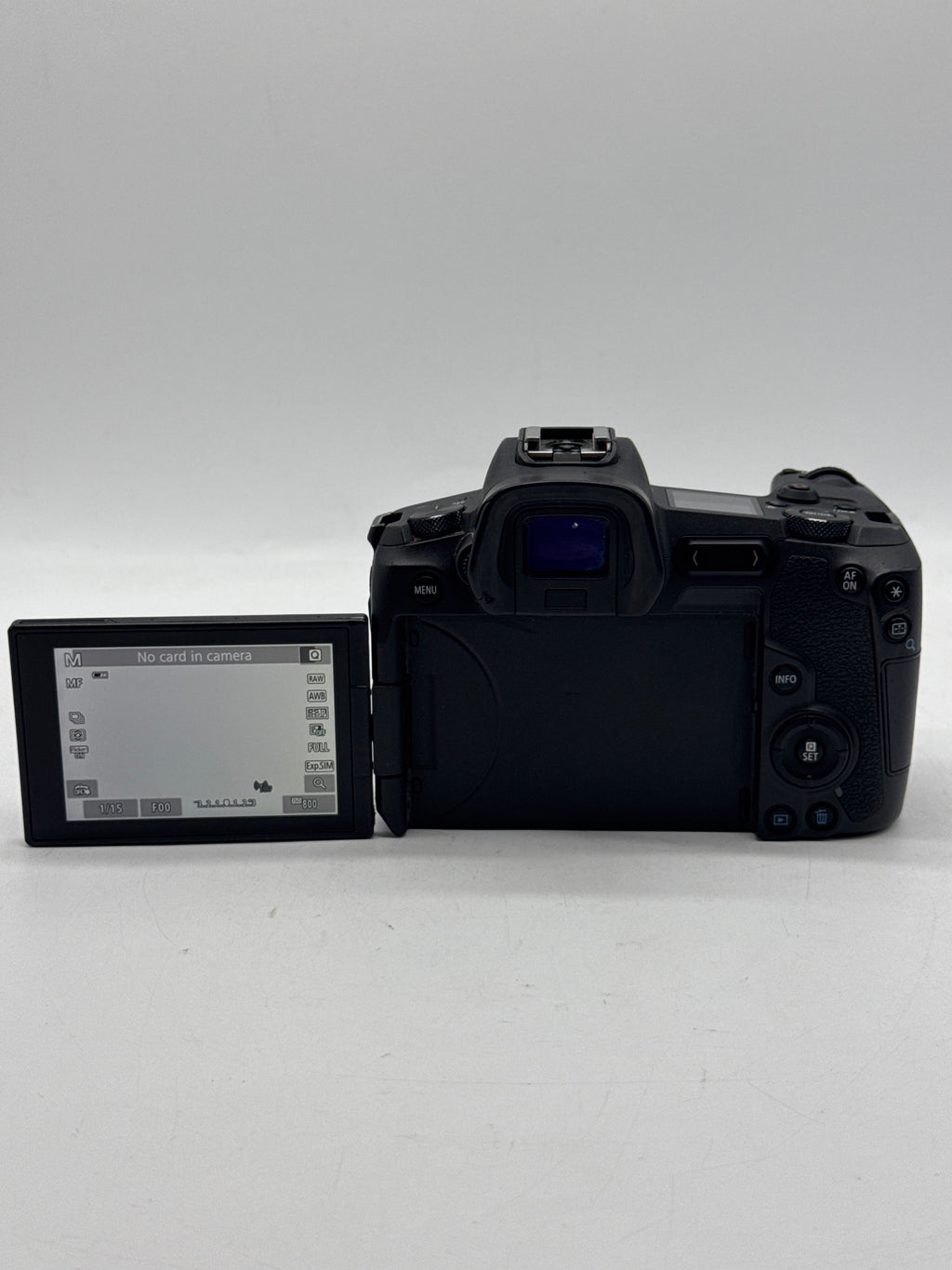 Canon EOS R Mirrorless Camera w/ Lens Black - Used