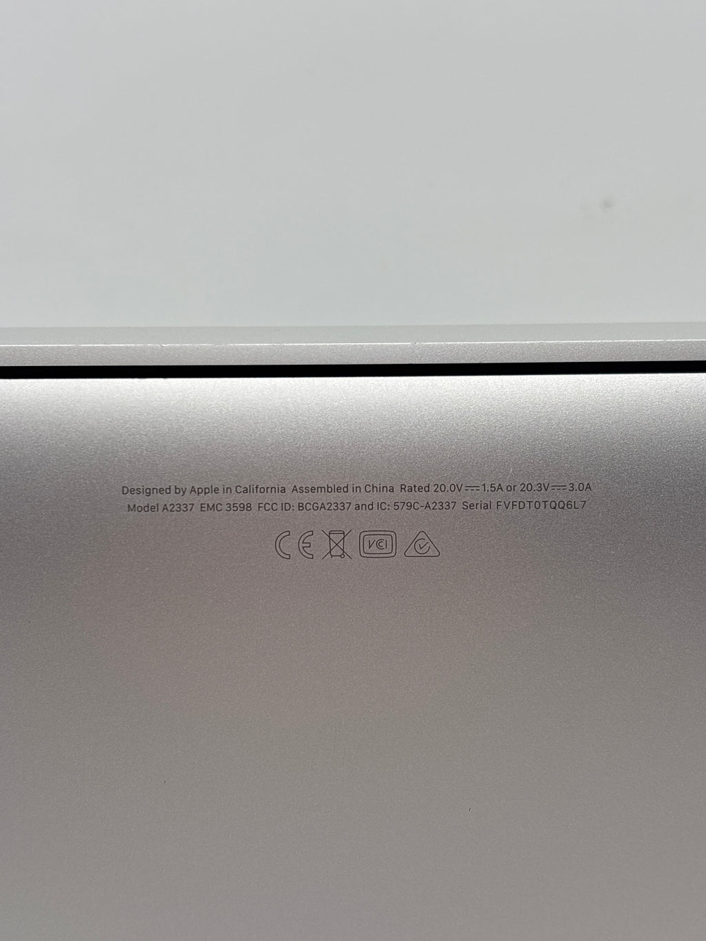 Apple MacBook Air 13" A2337 M1 8GB RAM 256GB SSD Silver - Used