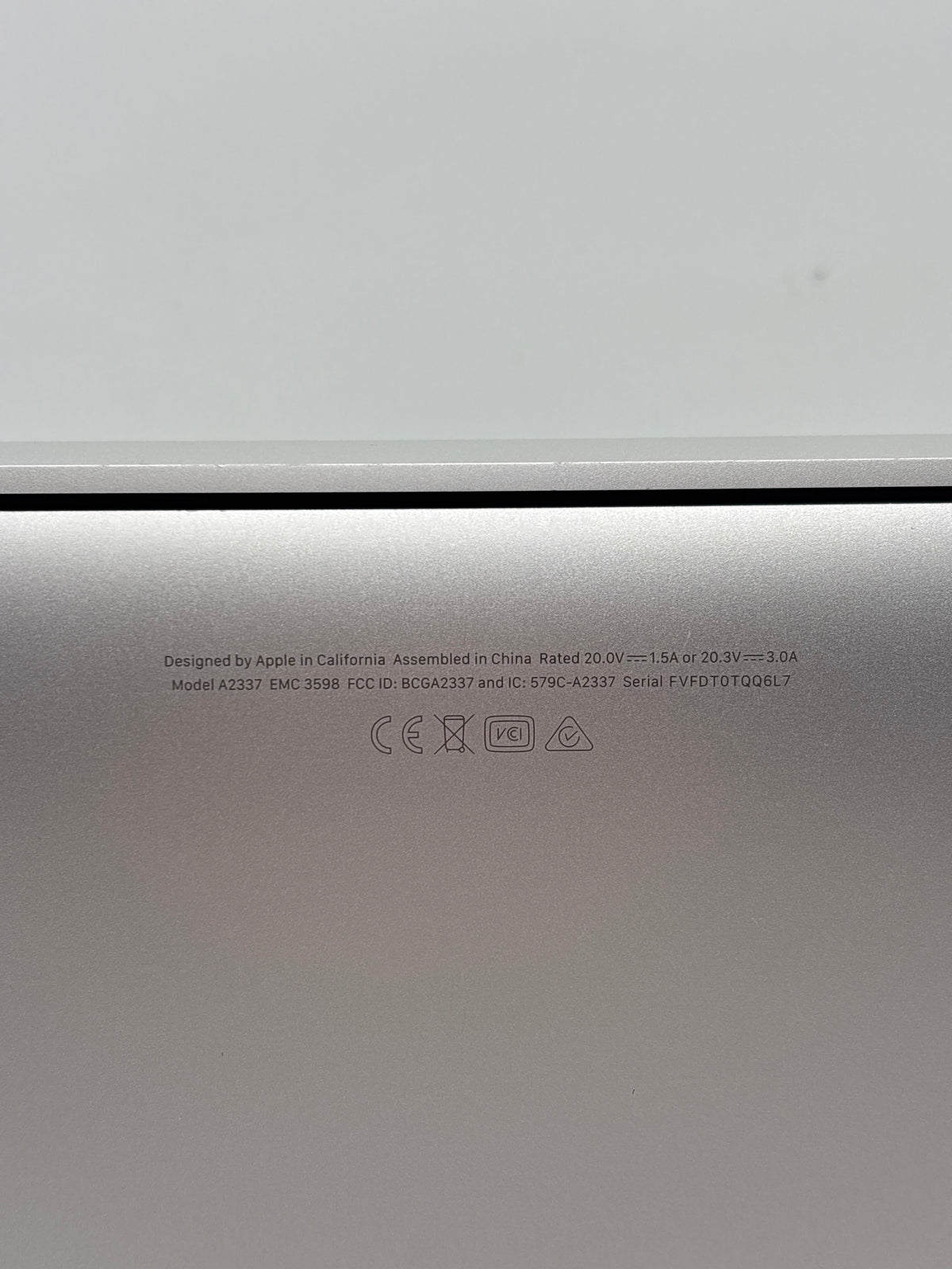Apple MacBook Air 13" A2337 M1 8GB RAM 256GB SSD Silver - Used
