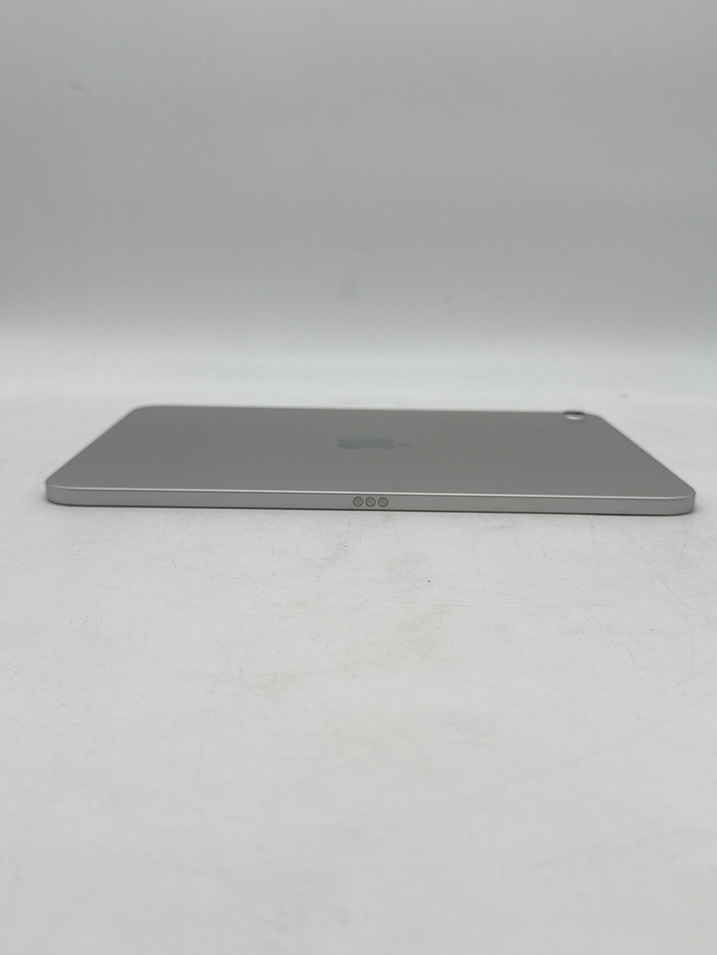 Apple iPad (11th Gen) A16 128GB WiFi Only MD3Y4LL/A 100% Health - Used