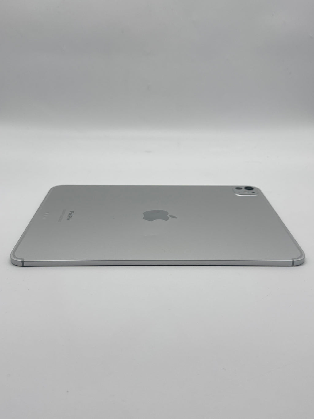 Apple iPad Pro 11" M4 1TB Wi-Fi + Cellular Silver - Used