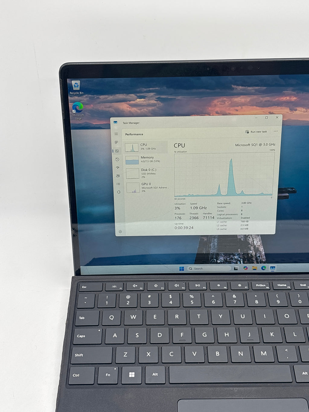 Microsoft Surface Pro X 1876 Microsoft SQ1 8GB RAM 256GB SSD - For Parts (Read DESC)