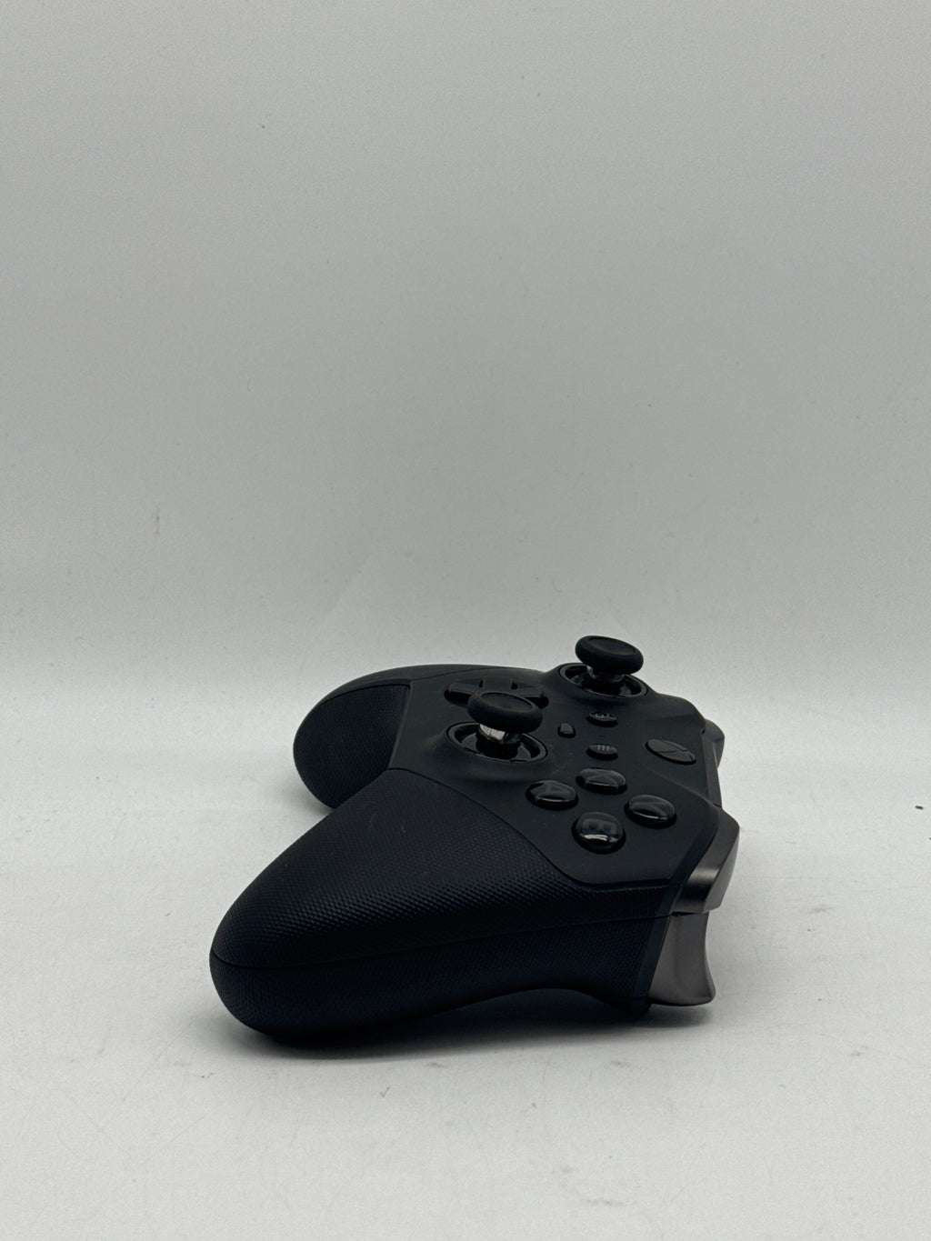 Microsoft Xbox Elite Series 2 Wireless Controller w/ Case for Xbox S/X/One Black