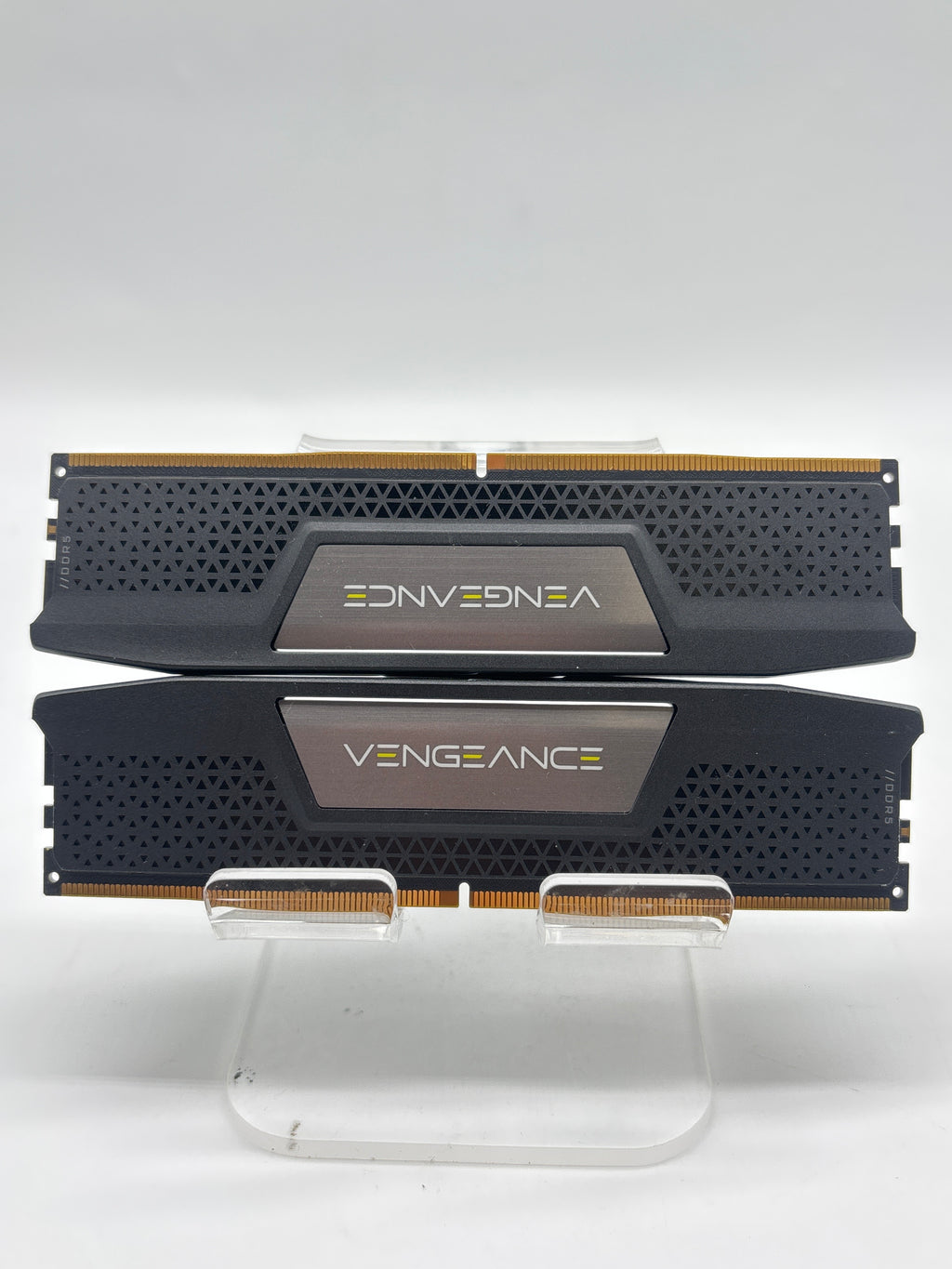Corsair Vengeance DDR5 CMK64GX5M2B5200C40 64GB RAM 2x32GB 5200MT/s - Used