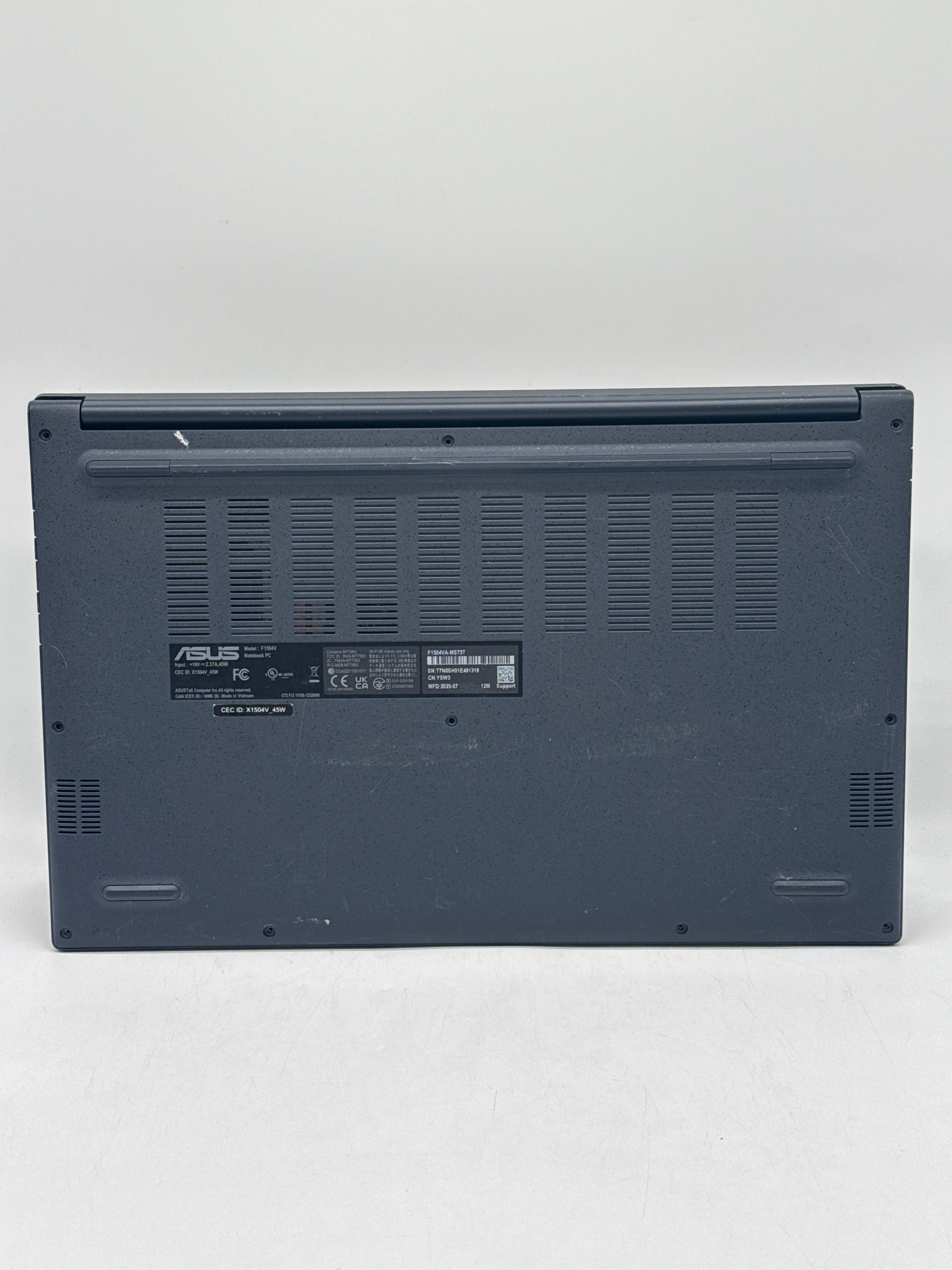 Asus Vivobook 15 F1504V Intel i7 8GB RAM 256GB SSD - Bios Locked/Remotely Managed