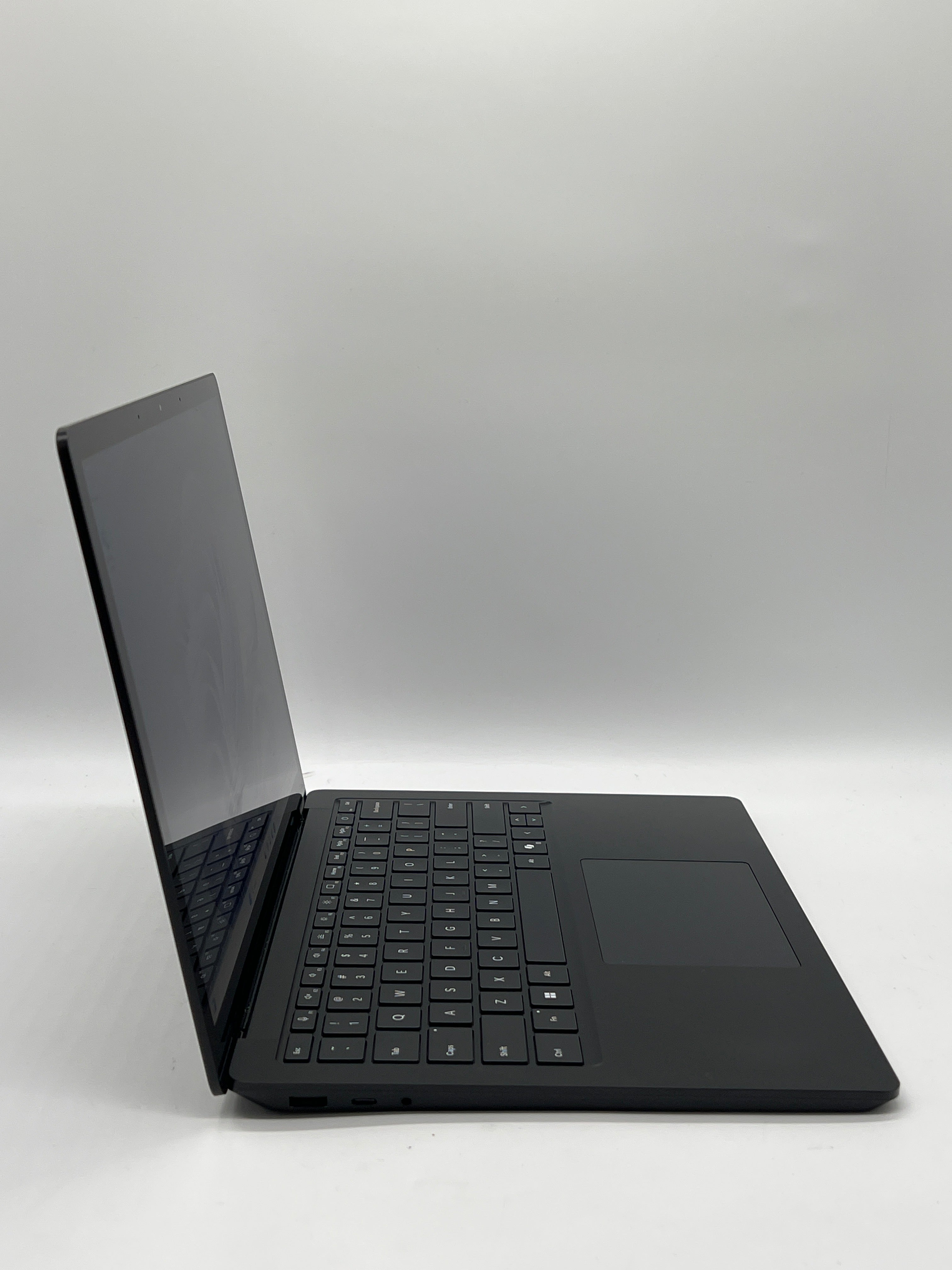 Microsoft Surface Laptop 6 Ultra 5 135H 16GB RAM 256GB Used