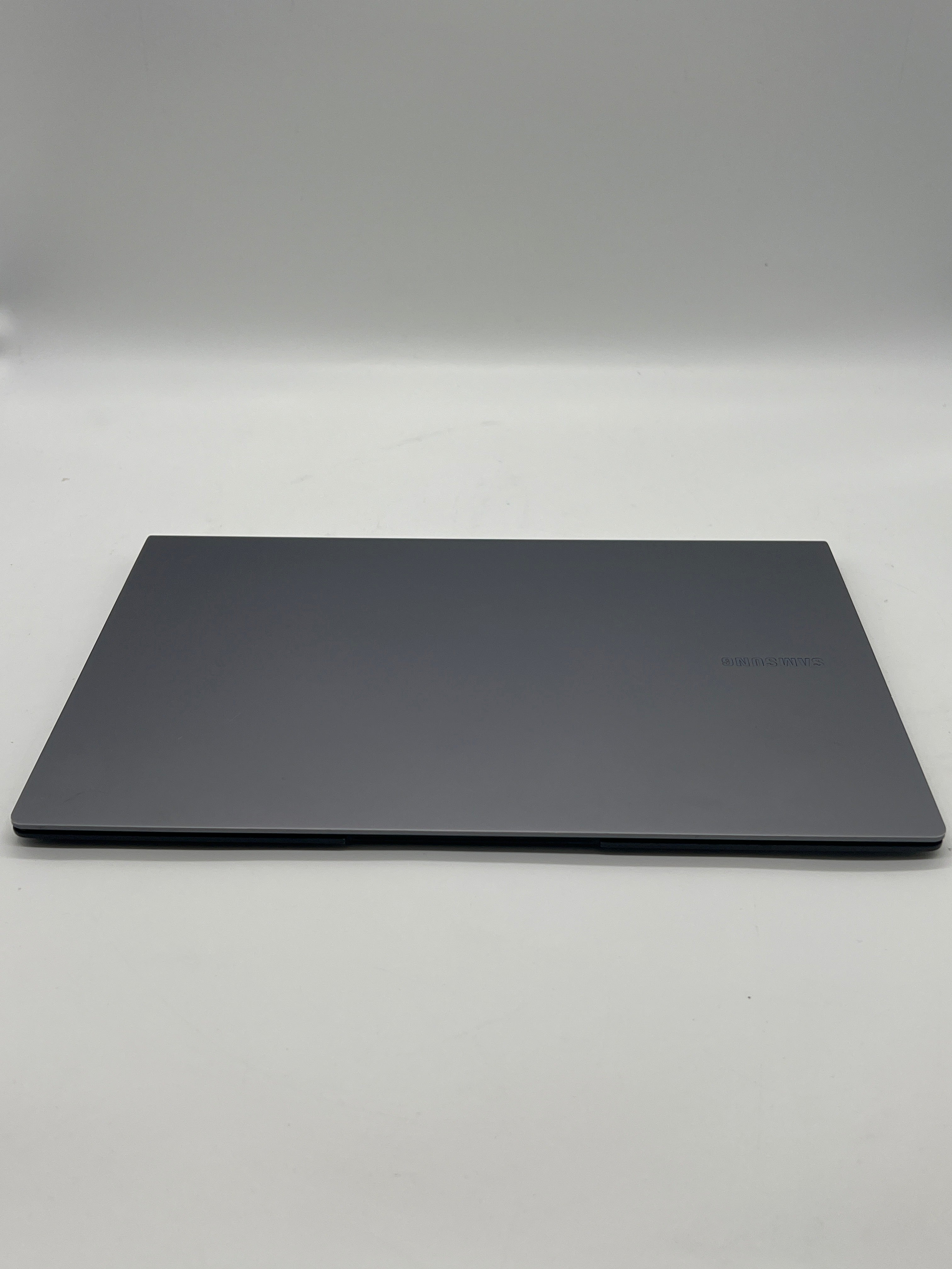 Samsung Galaxy Book S 13.3" Touch Snapdragon 8CX 8GB RAM 256GB Black - Used