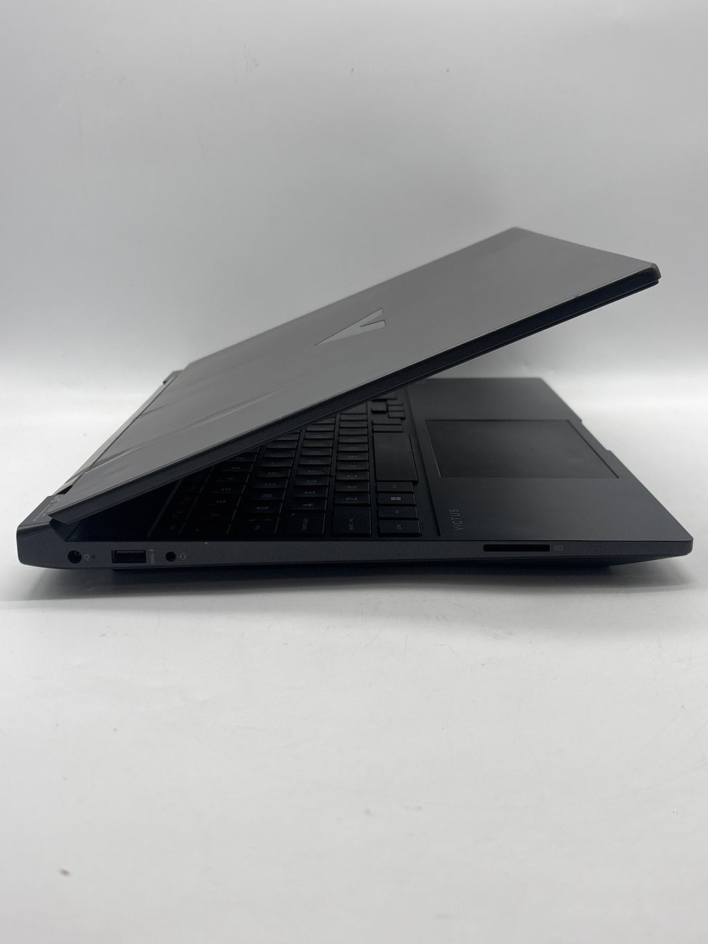 HP Victus 15-fa0031dx 15" Intel Core i5-12450H 8GB RAM 512GB SSD GTX 1650 Black - READ