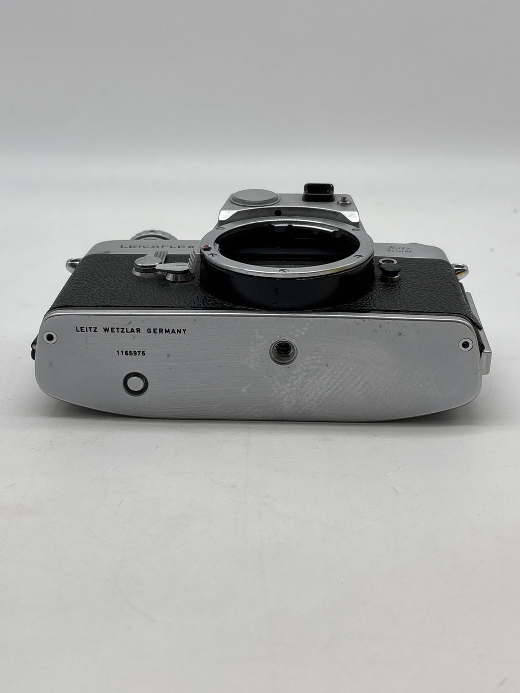 Leicaflex Version 1 35mm SLR Film Camera Collectible - Untested
