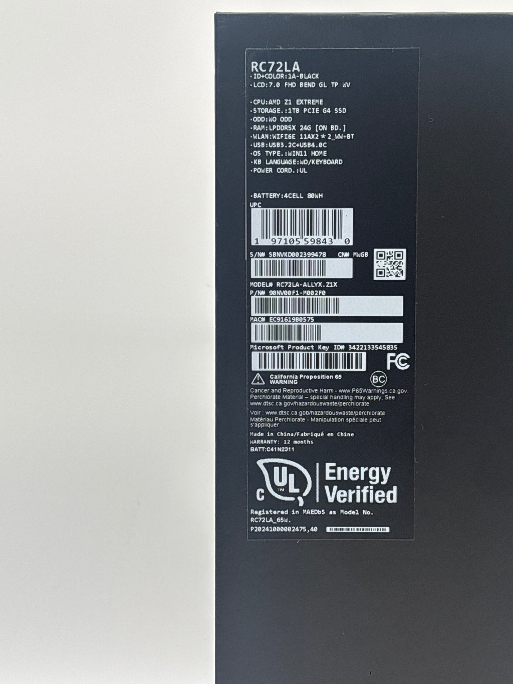 ASUS ROG Ally X AMD Ryzen 5 24GB RAM 1TB SSD with Box