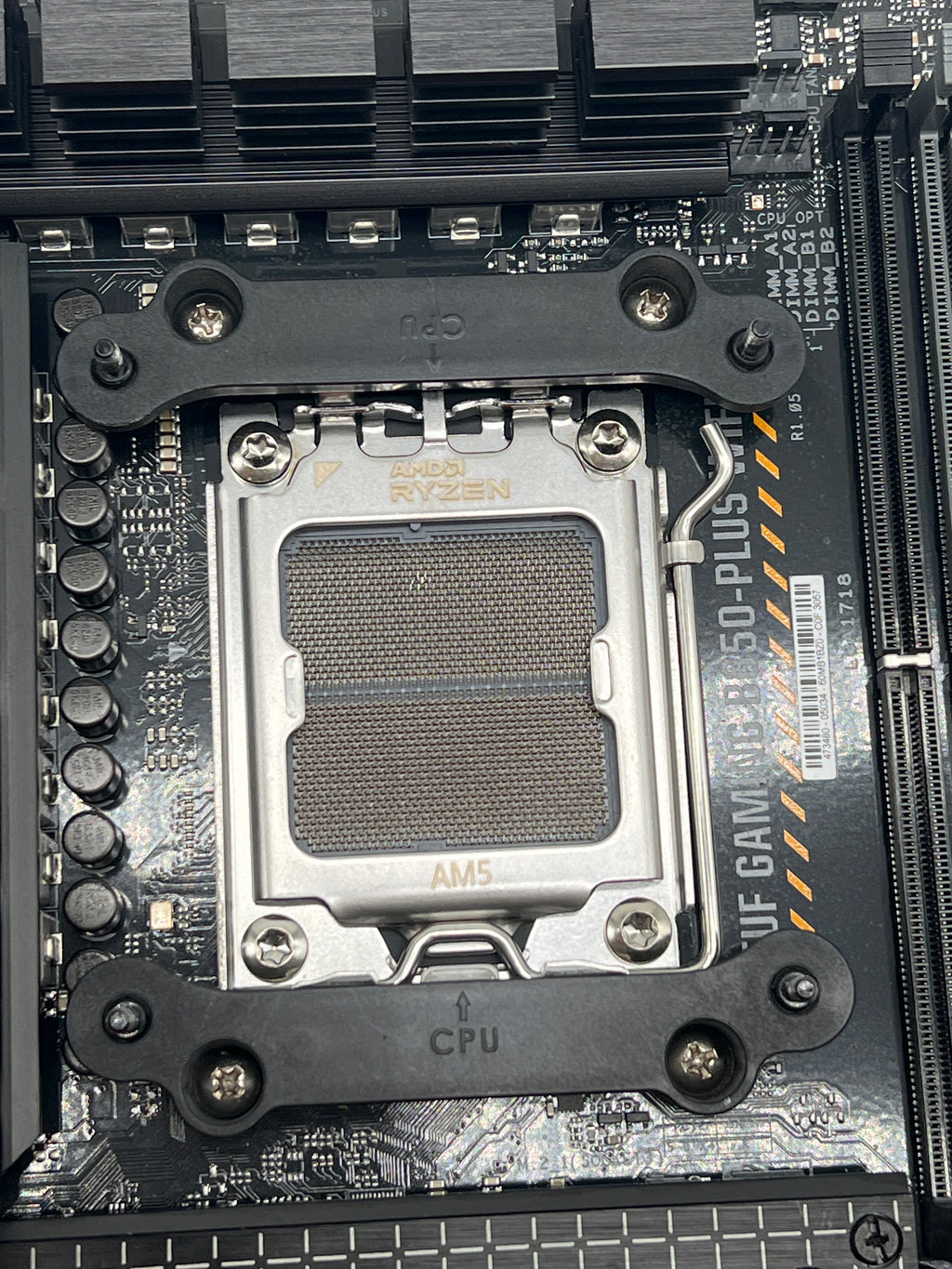 ASUS TUF Gaming B650-PLUS WIFI AM5 ATX Motherboard DDR5 PCIe 5.0 - Used