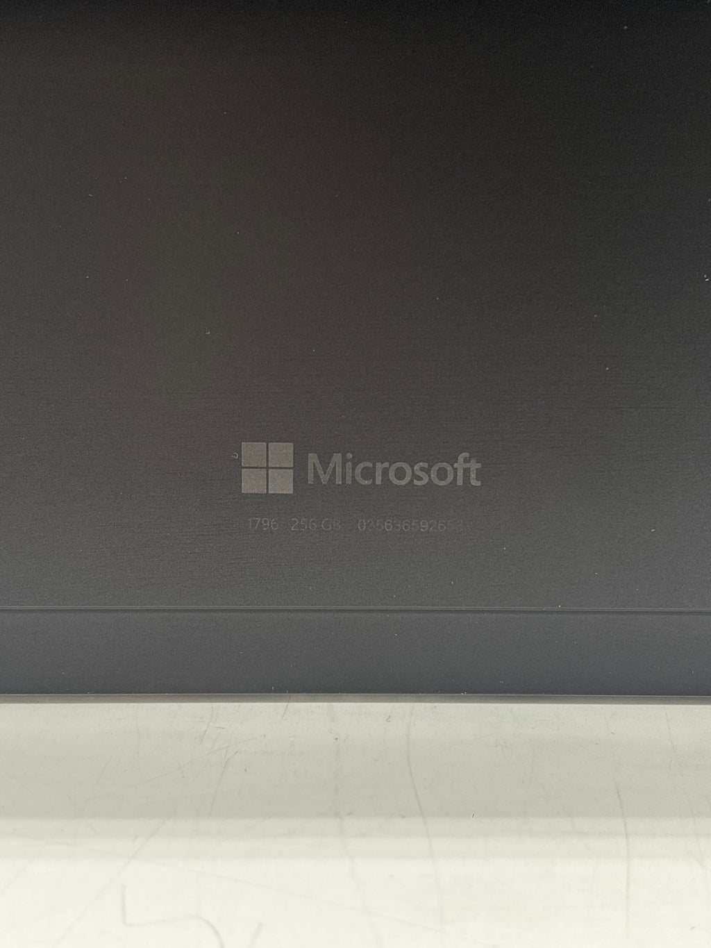 Microsoft Surface Pro 6 1796 12.3" i5-8250U 8GB RAM 256GB SSD Wi-Fi - Used