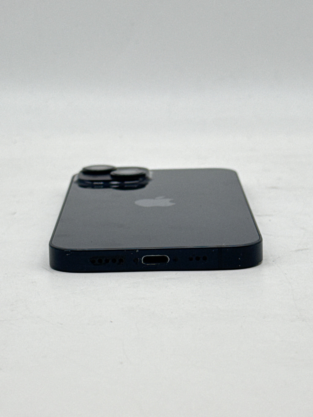 Apple iPhone 14 6.1" A2649 128GB Unlocked Midnight - Cracked Screen