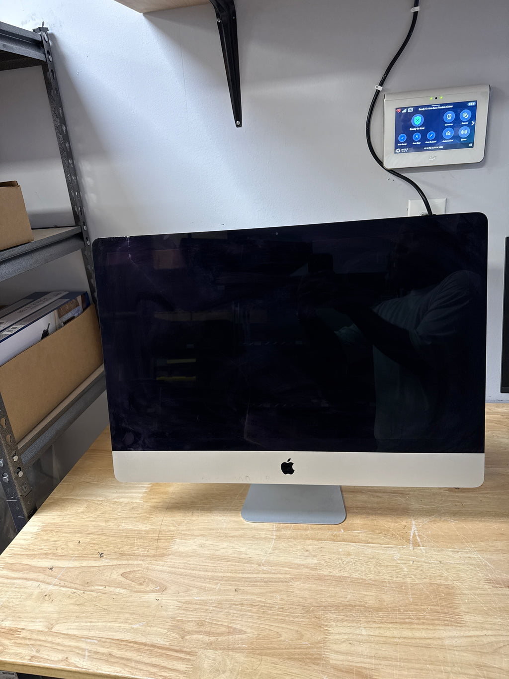 Apple iMac 27" 5K A2115 2020 i9 32GB RAM 1TB SSD Radeon Pro 5300 - For Parts (Read Desc)