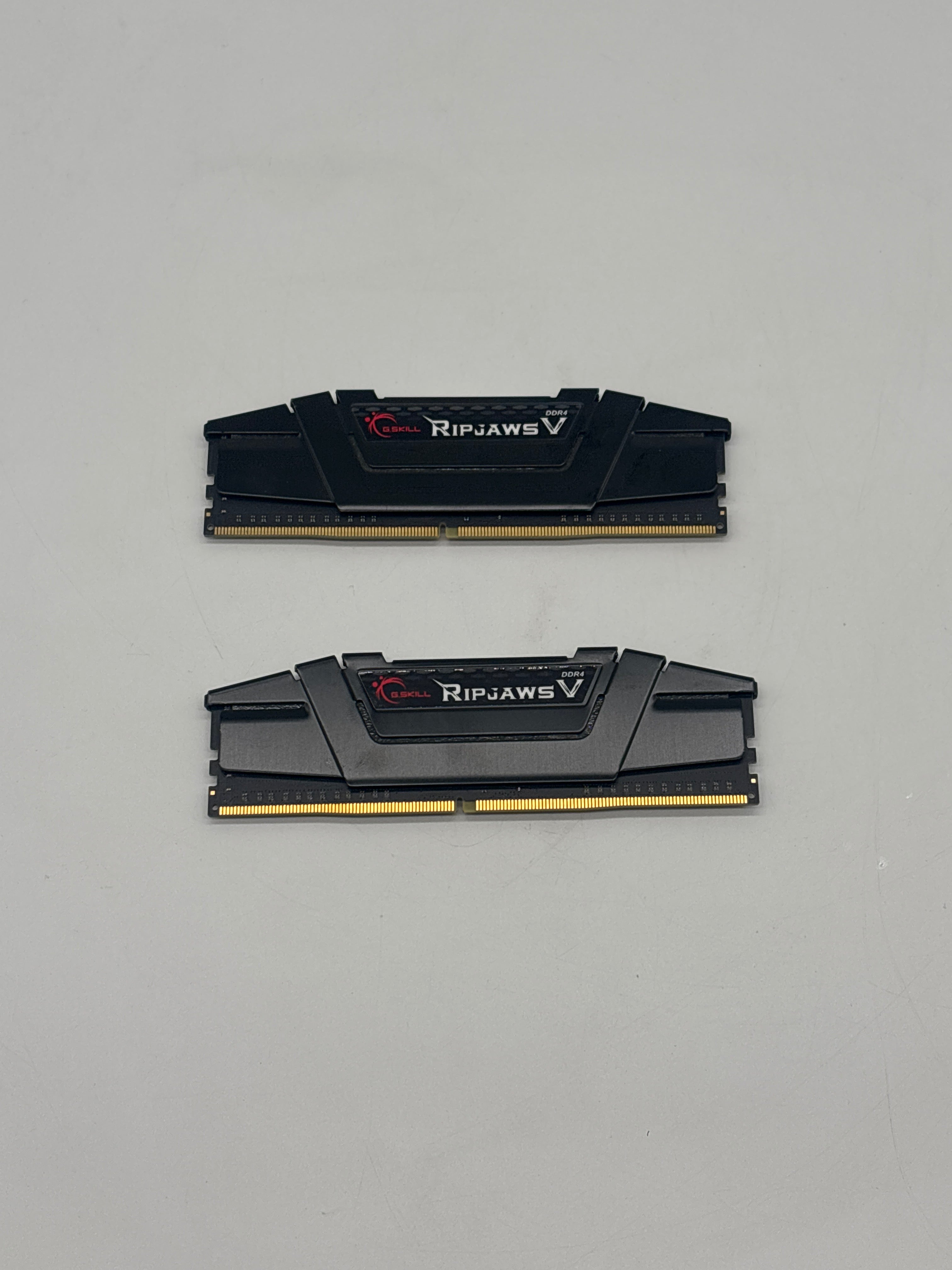 G.Skill Ripjaws F4-3200C 16GB DDR4 RAM - Used, Black