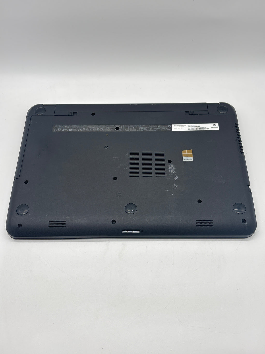 HP 15-r029wm Intel Pentium 4GB RAM 500GB SSD - For Parts (BAD BATTERY)