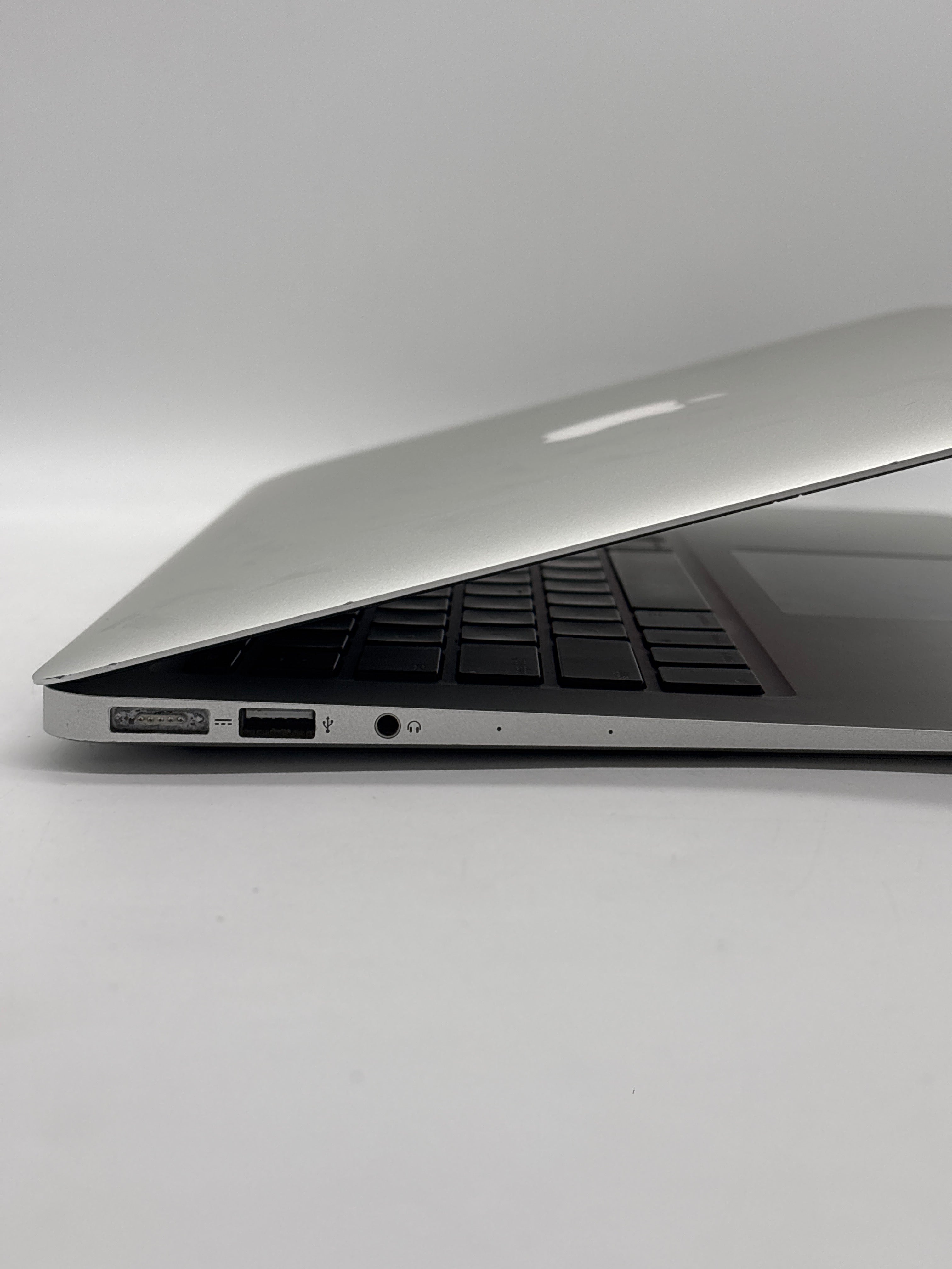Apple MacBook Air 13" A1466 2017 i5 8GB RAM 128GB SSD