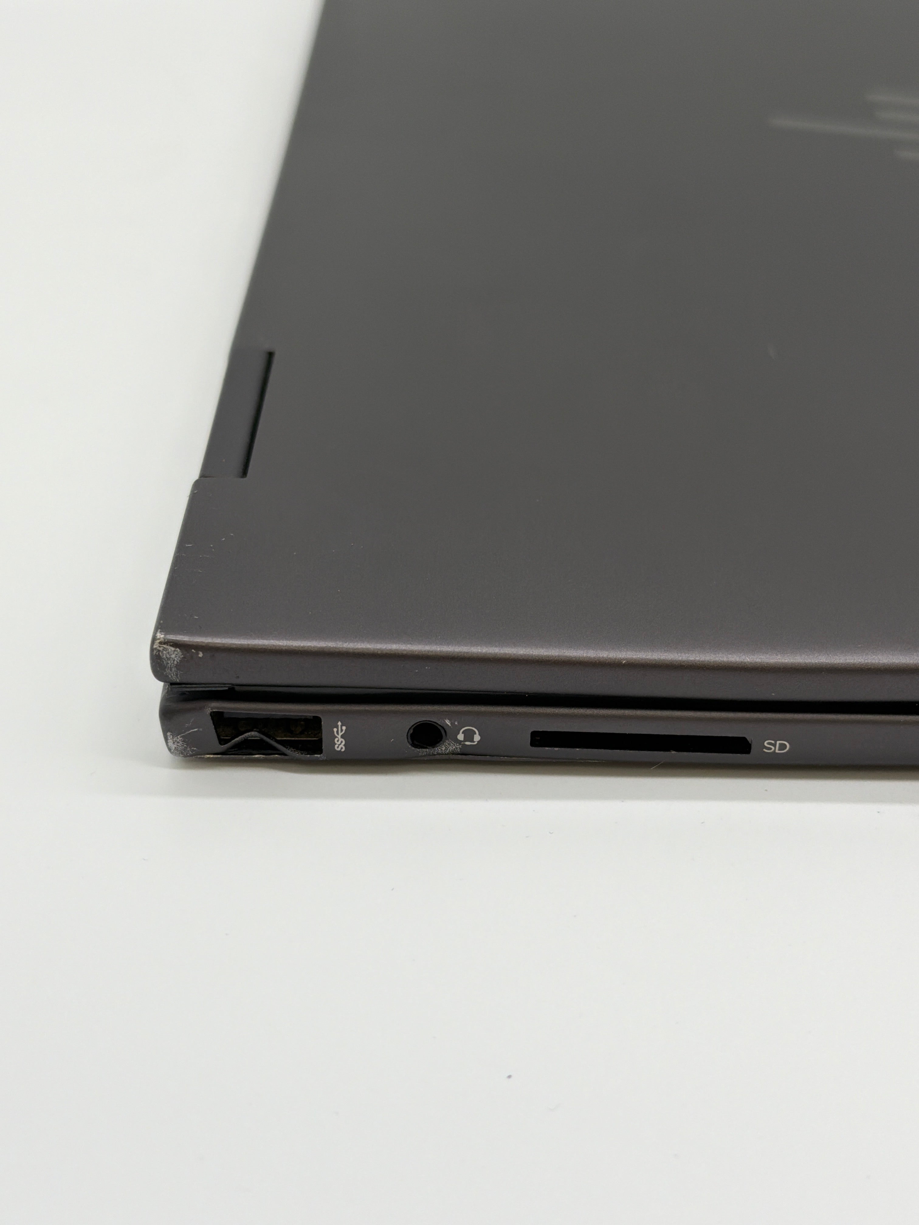 HP Envy x360 2-in-1 15-FH0023DX Laptop Ryzen 7 16GB RAM 512GB SSD