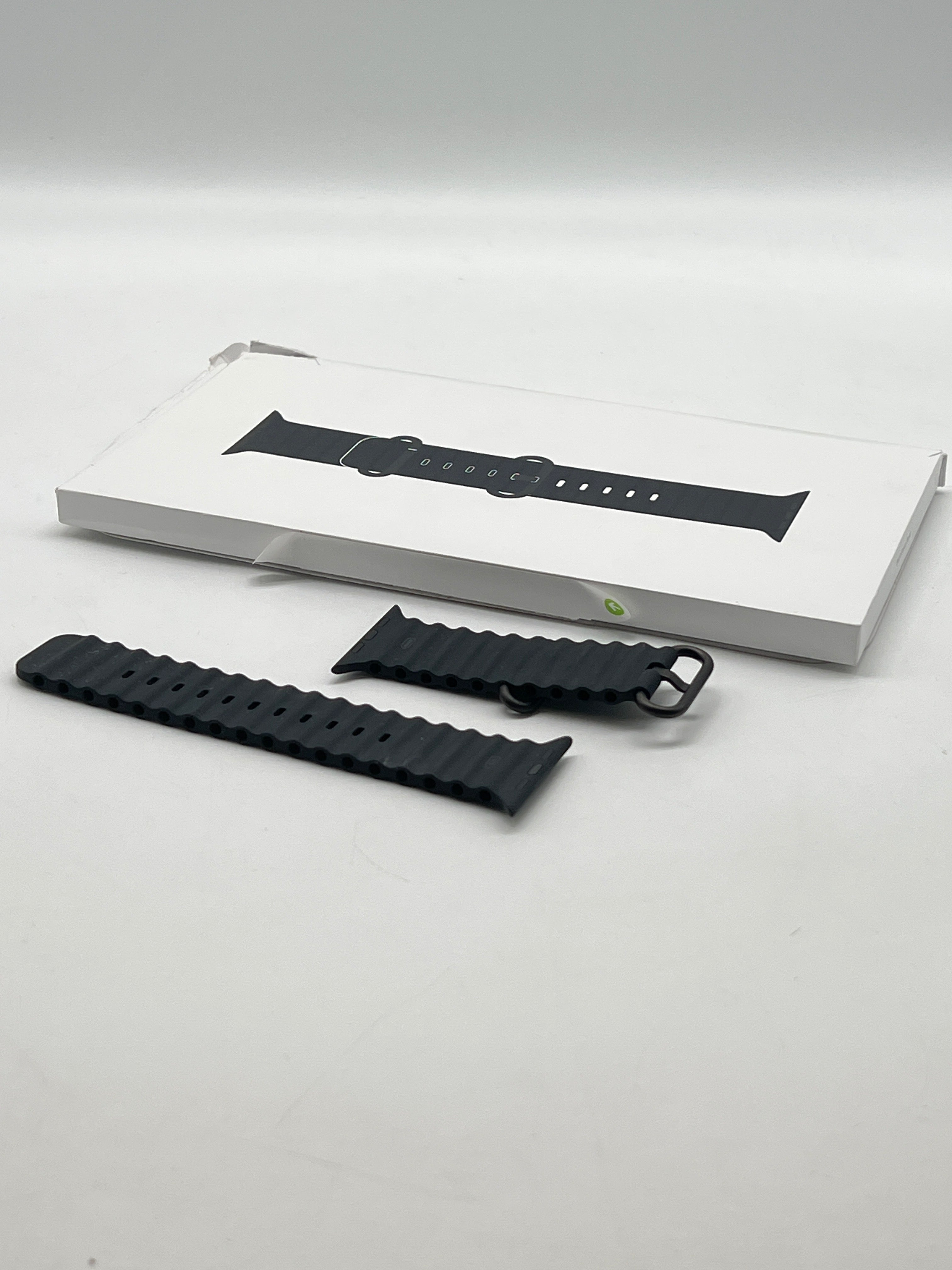 Apple Watch Ultra 3 A3281 GPS Cellular With Ocean Band - Used