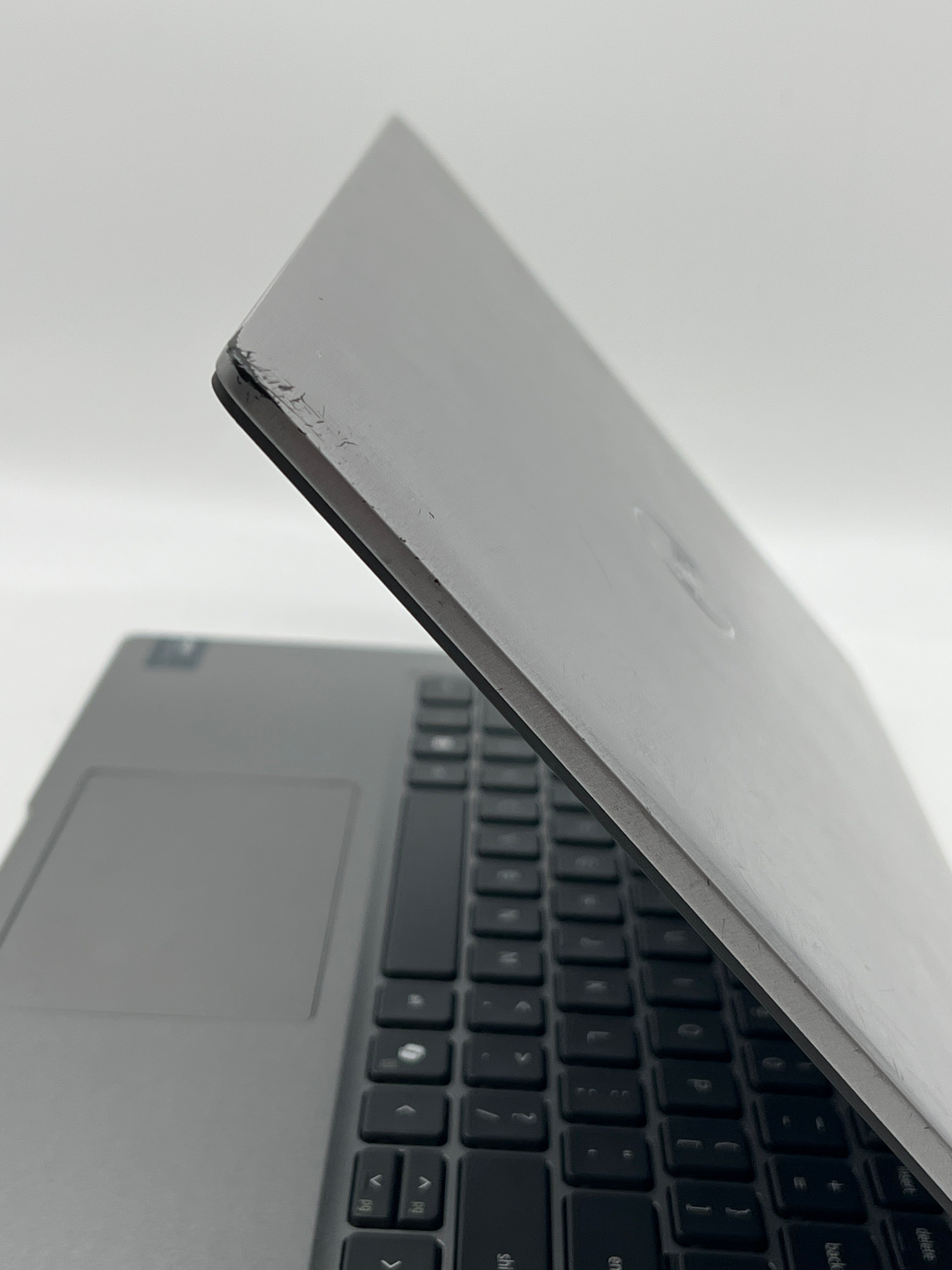 Dell Latitude 5450 Ultra 5-135U 16GB RAM 512GB SSD - Used