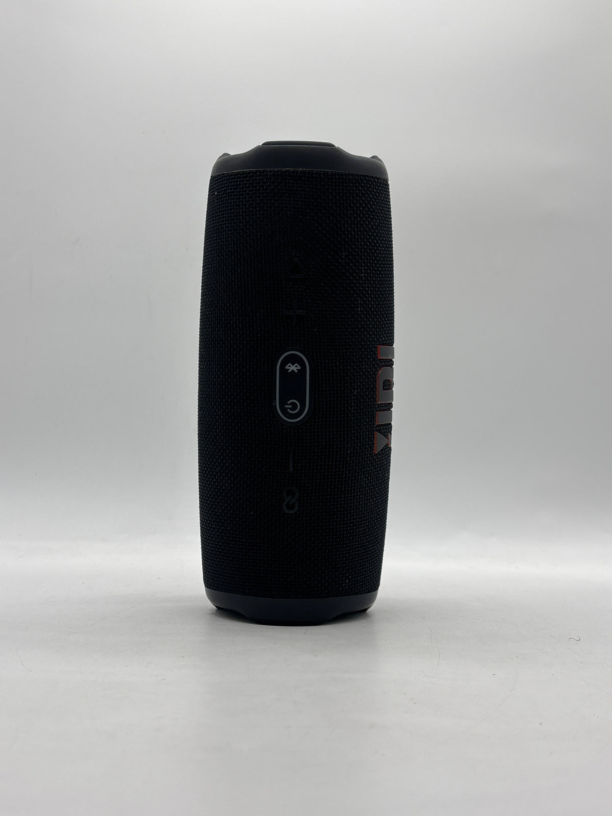JBL Charge 5 Portable Waterproof Bluetooth Speaker Black Used