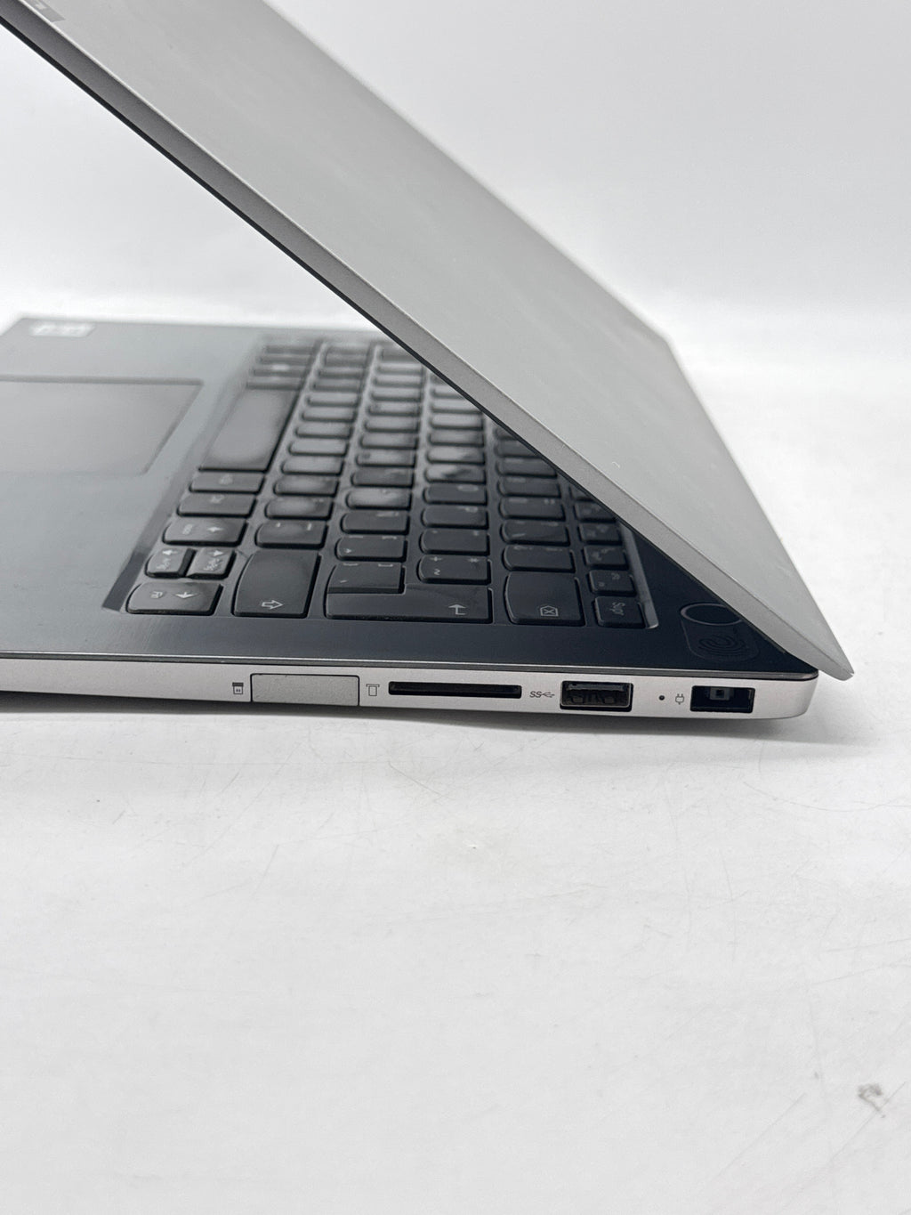 Lenovo ThinkBook 14-IML i7-10510U 16GB RAM 512GB SSD 14in - Broken Port