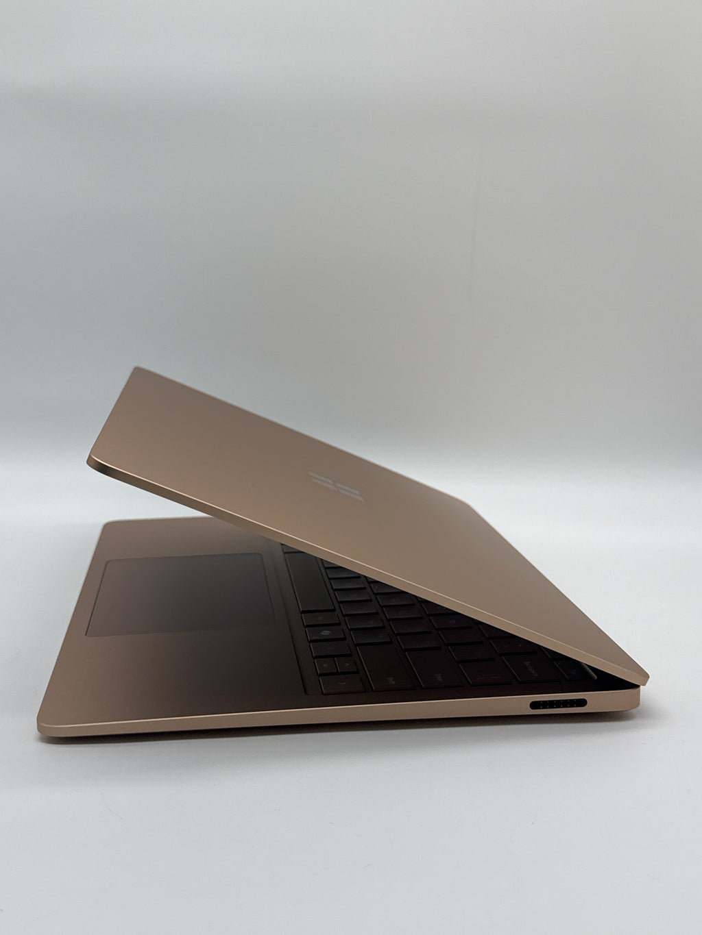 Microsoft Surface Laptop 7 2036 Snapdragon X 3.4GHz 16GB RAM 512GB SSD