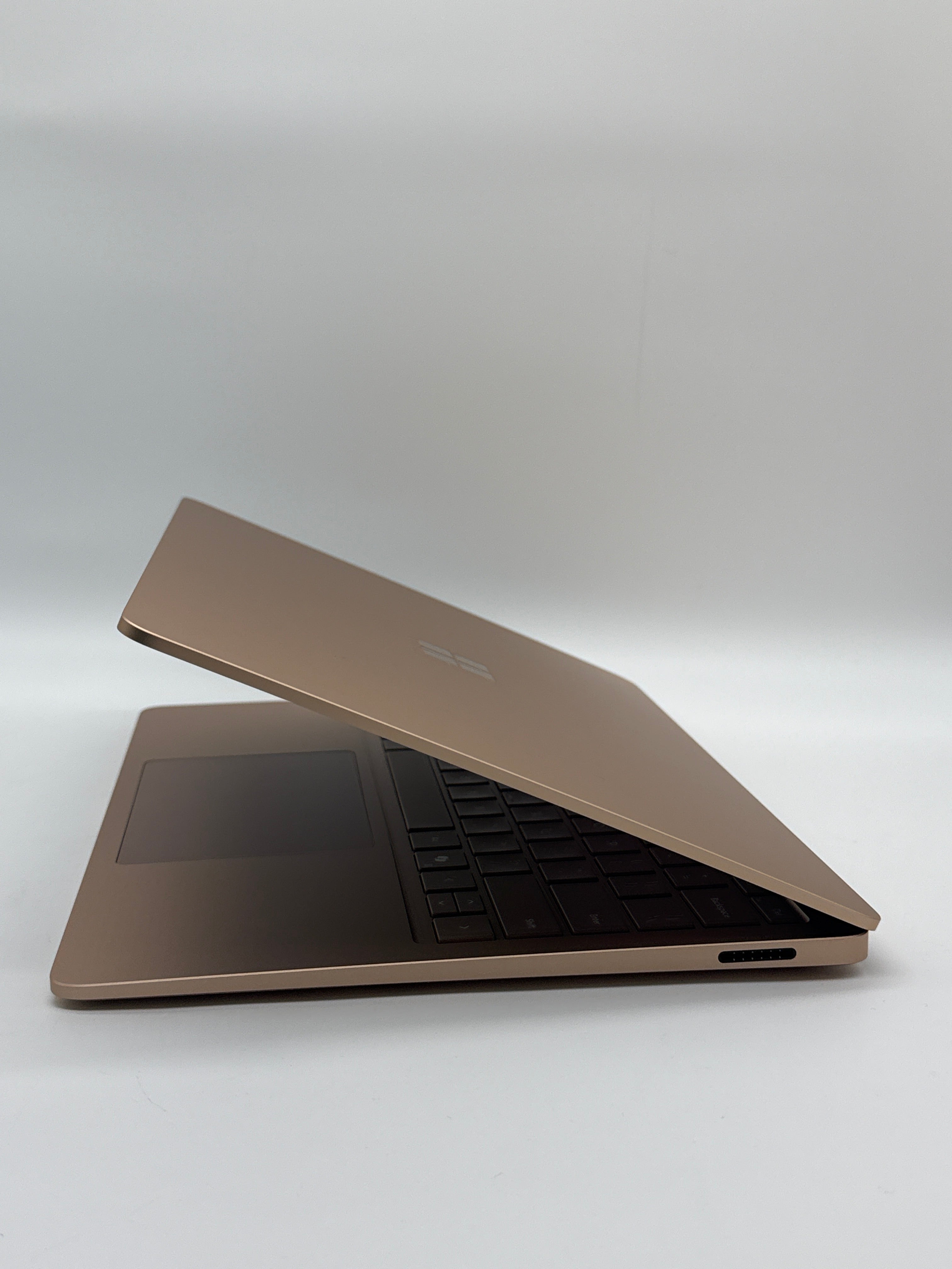 Microsoft Surface Laptop 7 2036 Snapdragon X 3.4GHz 16GB RAM 512GB SSD