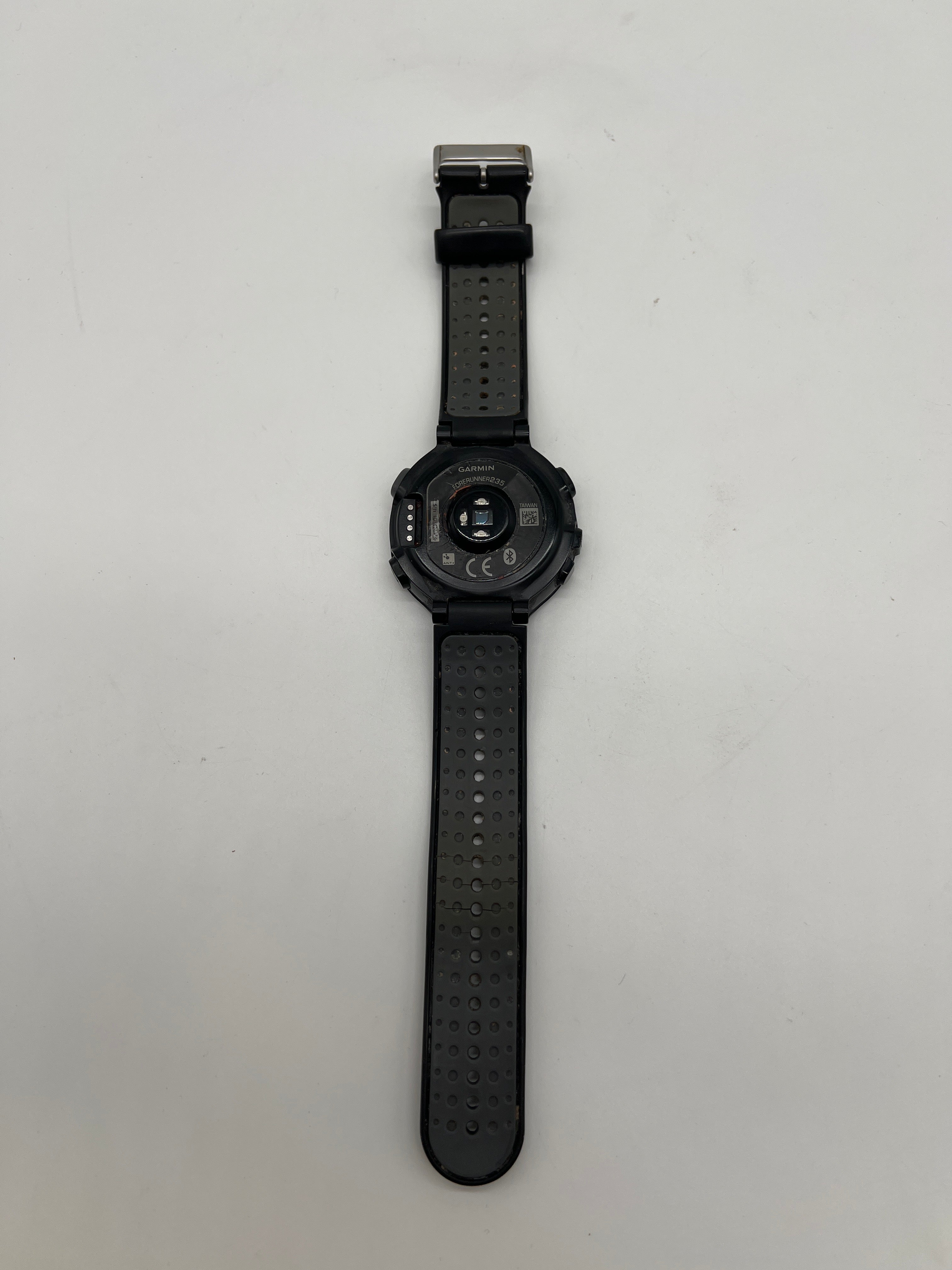Garmin Forerunner 235 Black Smart Watch Heart Rate GPS Used