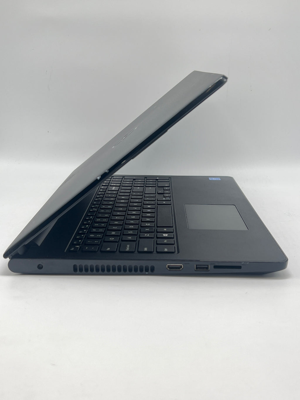 Dell Inspiron 3552 Celeron N3060 4GB RAM 500GB HD - For Parts (READ)