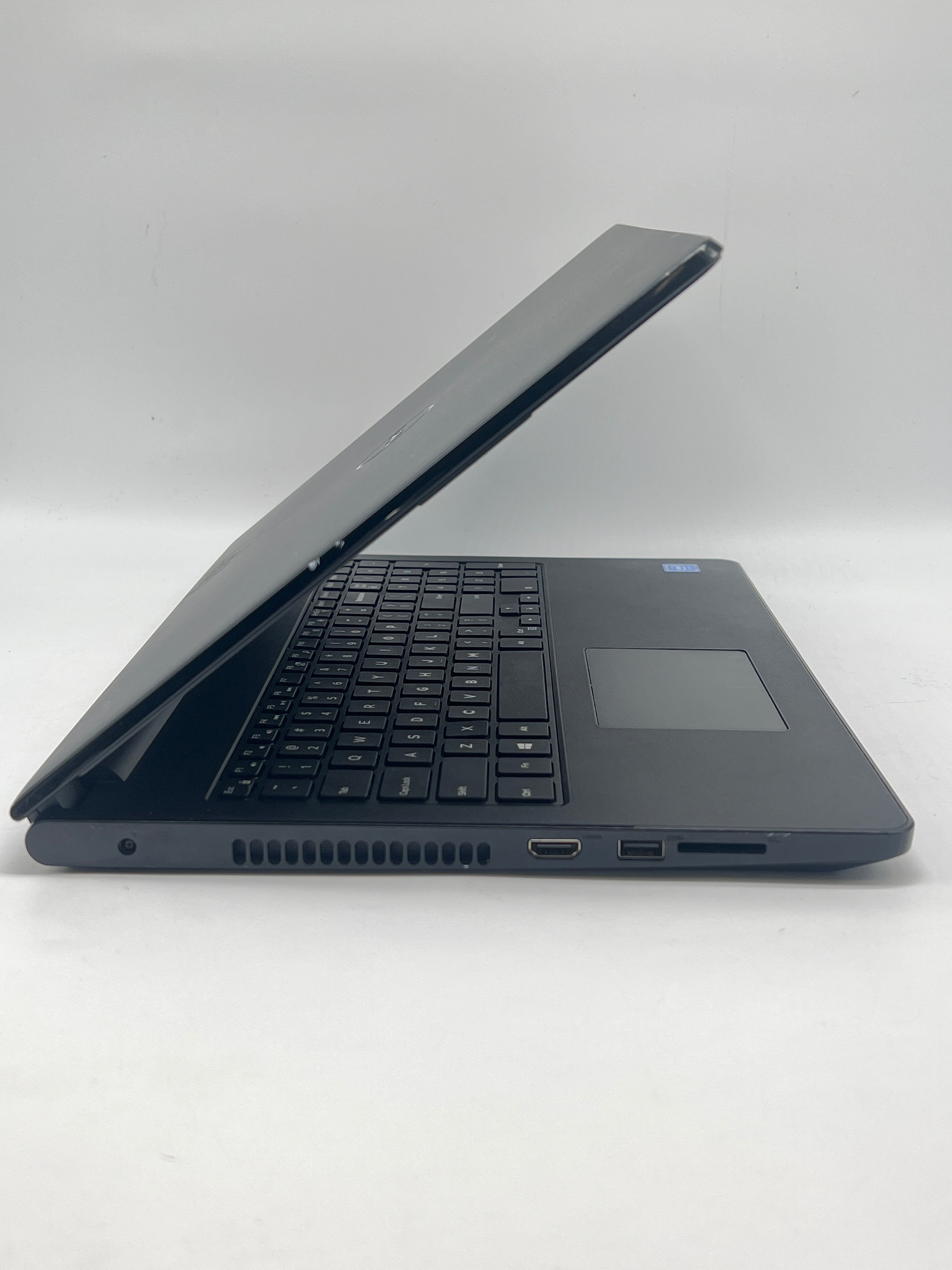 Dell Inspiron 3552 Celeron N3060 4GB RAM 500GB HD - For Parts (READ)