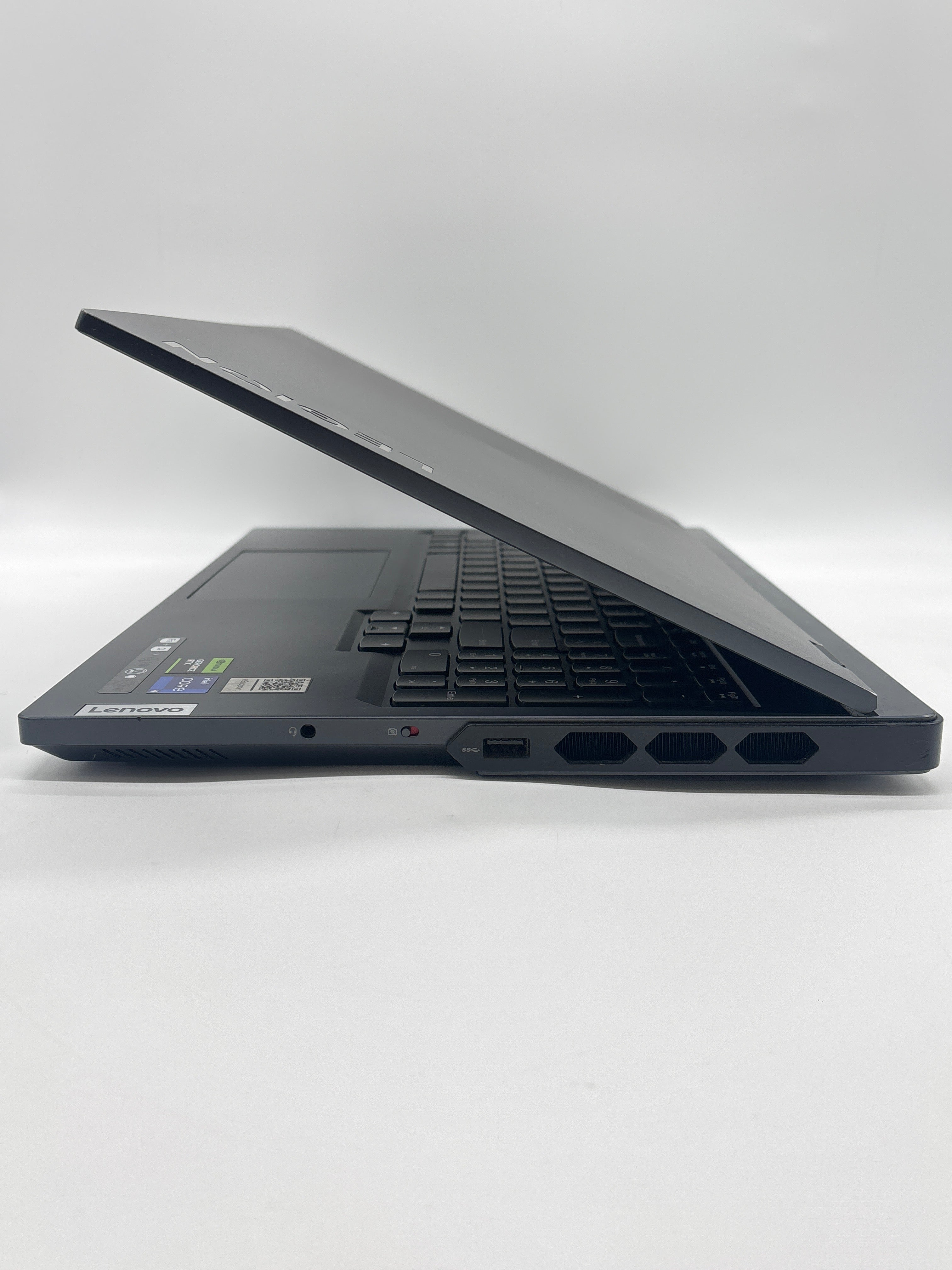Lenovo Legion Pro 7 i9-13900XH 32GB RAM 2TB SSD RTX 4080 - Used