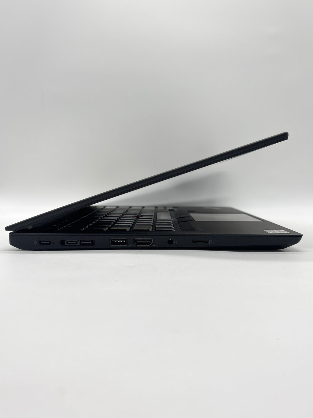 Lenovo ThinkPad T14 Gen 2 AMD Ryzen 5 PRO 5650U 16GB RAM 1TB SSD