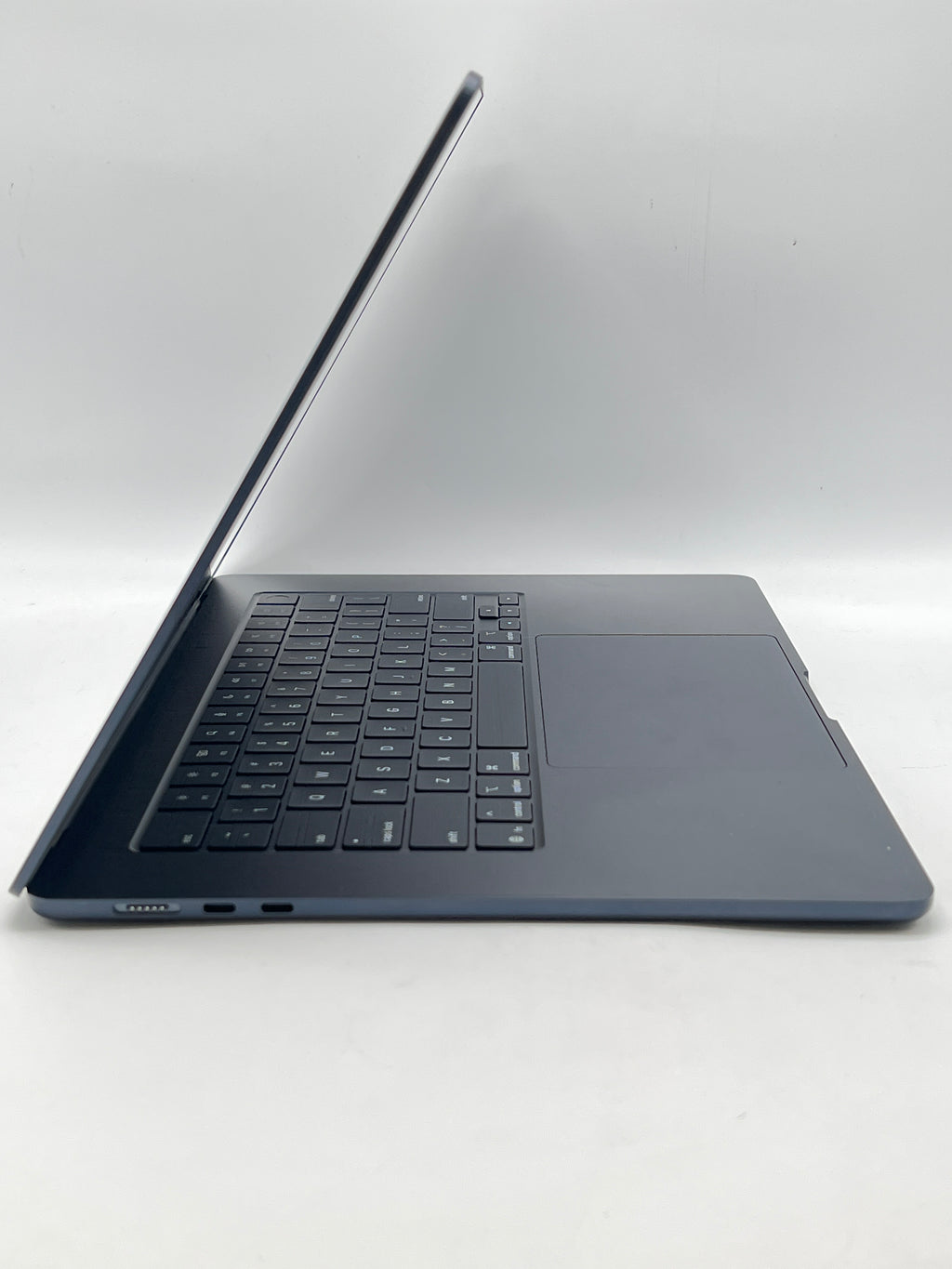 Apple MacBook Air 15" M4 A3241 16GB RAM 512GB SSD - Used