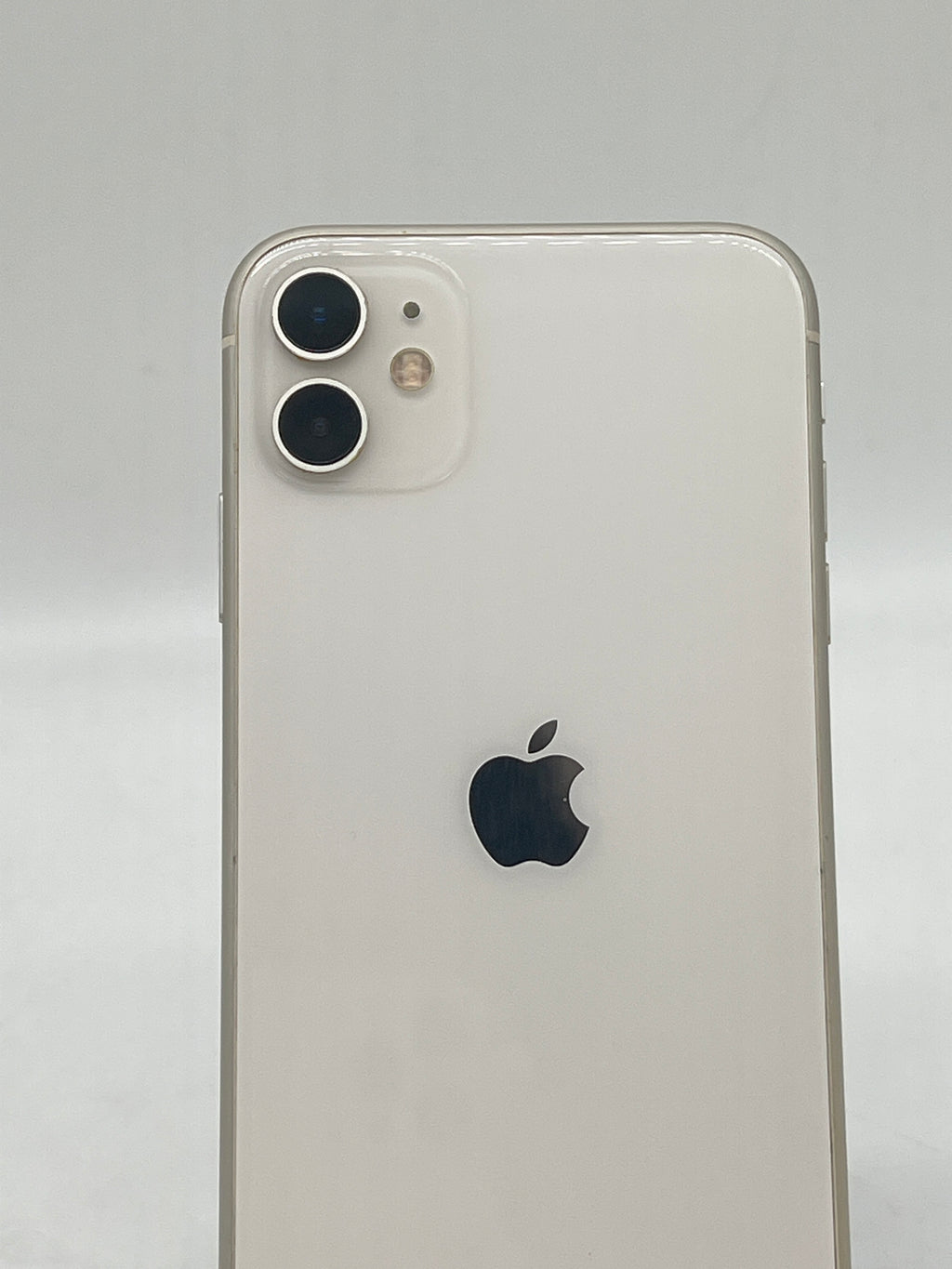 Apple iPhone 11 A2111 64GB Cricket - Cracked Screen, Bad LCD