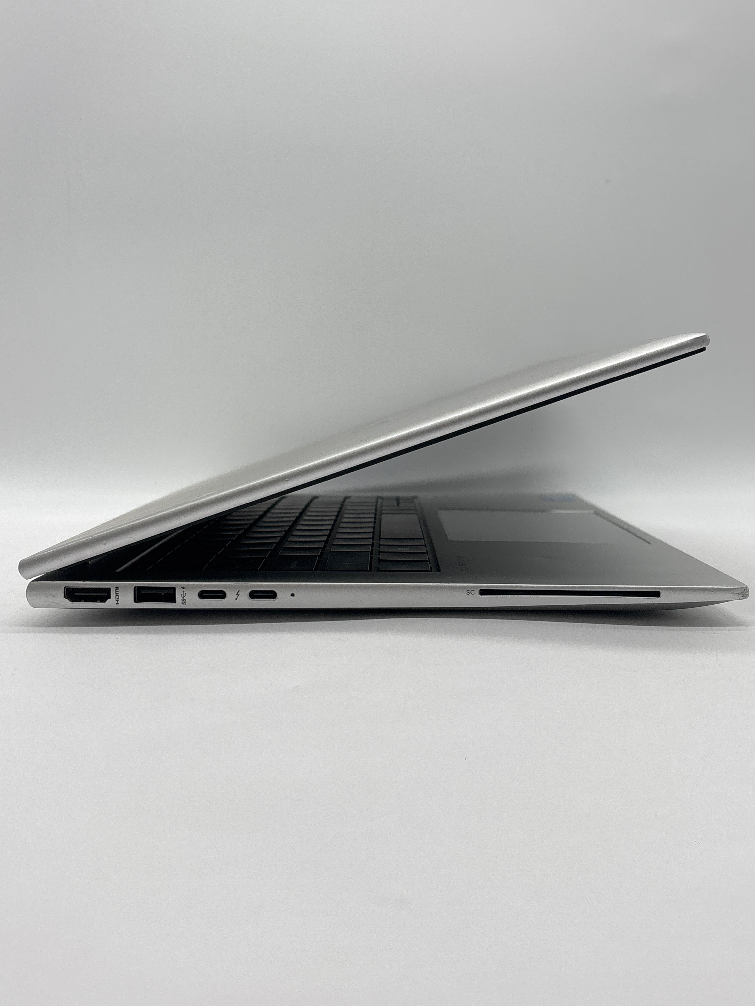 HP EliteBook 840 G10 i5-1335U 16GB RAM 256GB SSD - For Parts (Read DESC)