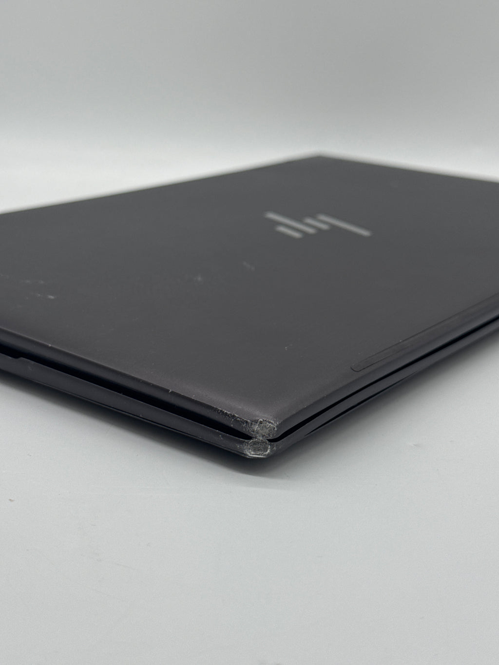 HP Envy x360 15-ey0013dx Ryzen 5 5625U 8GB RAM 256GB SSD - For Parts (Read DESC)