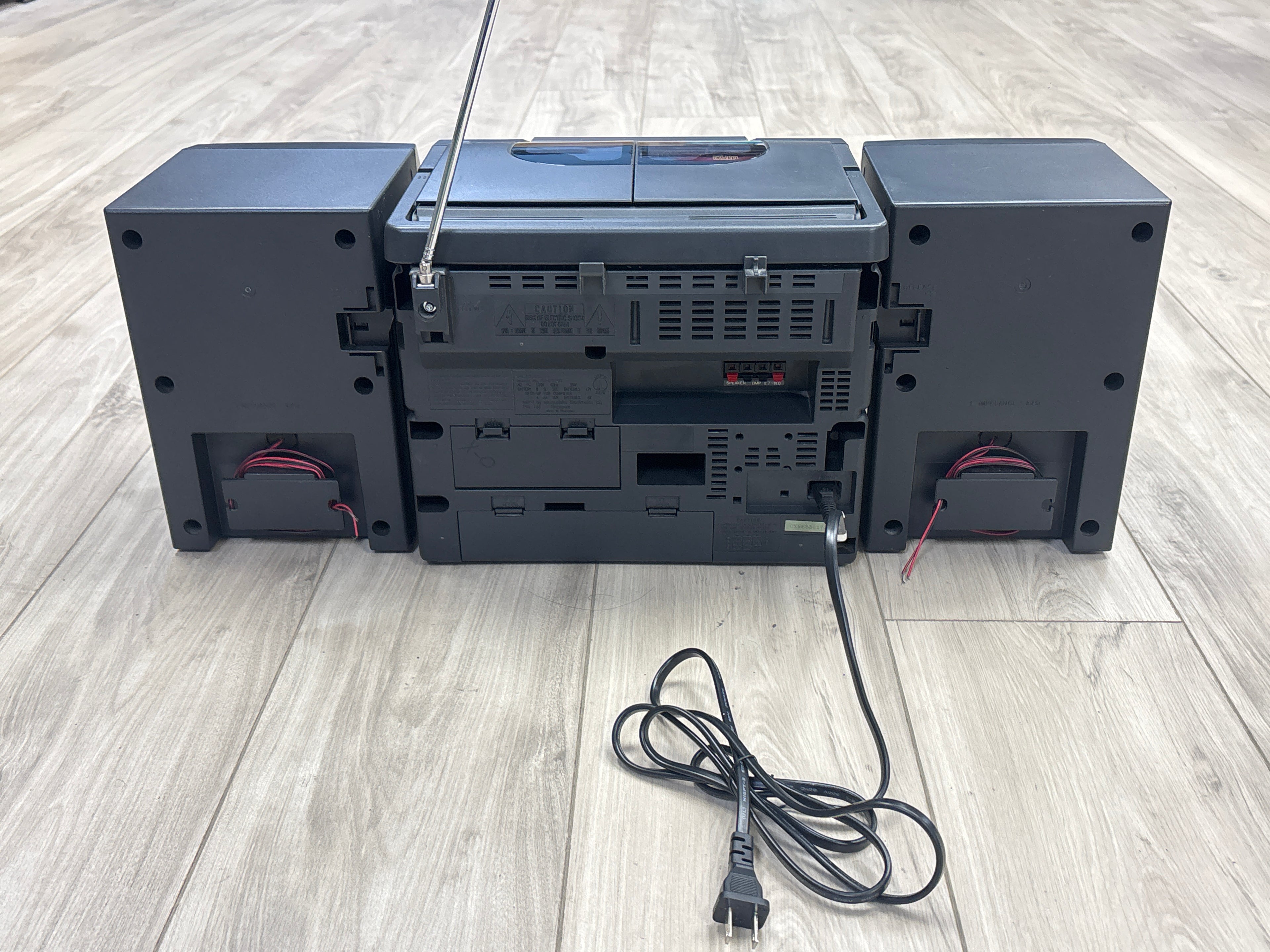 Panasonic RX-DS750 Boombox CD Player 3 CD Changer AM/FM Black