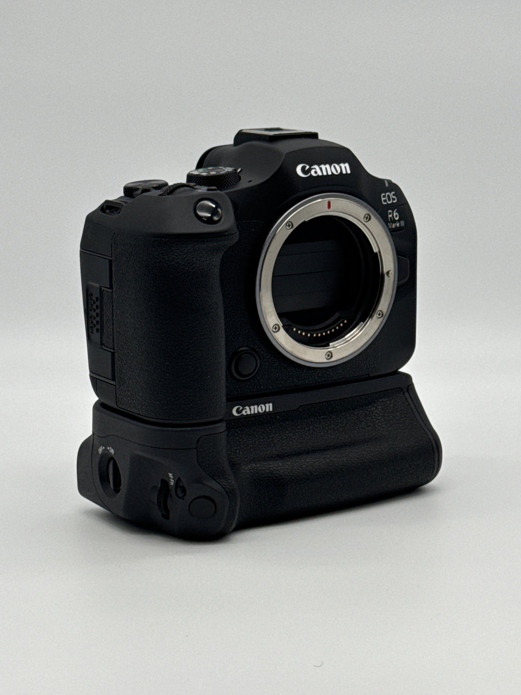 Canon EOS R6 Mark III Full Frame Mirrorless Camera Body Only Black - Used