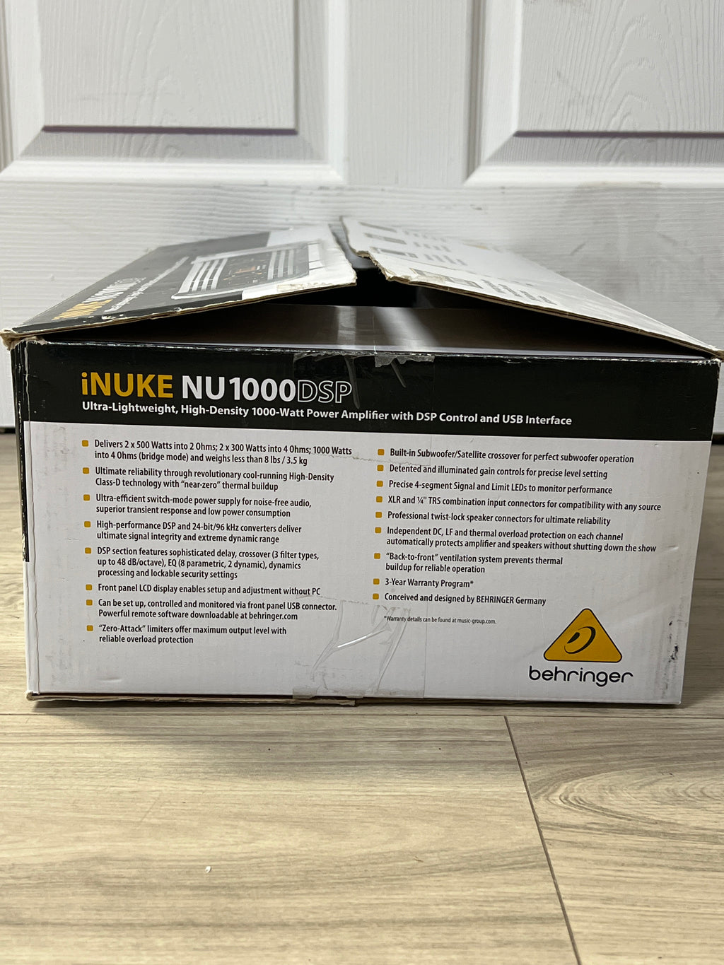 Behringer iNUKE NU1000 Power Amplifier - Used With Box