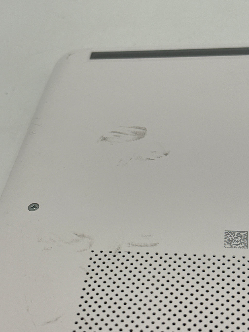 HP Laptop 14 DQ0052DX Celeron N4120 4GB RAM 64GB SD - Bad Battery